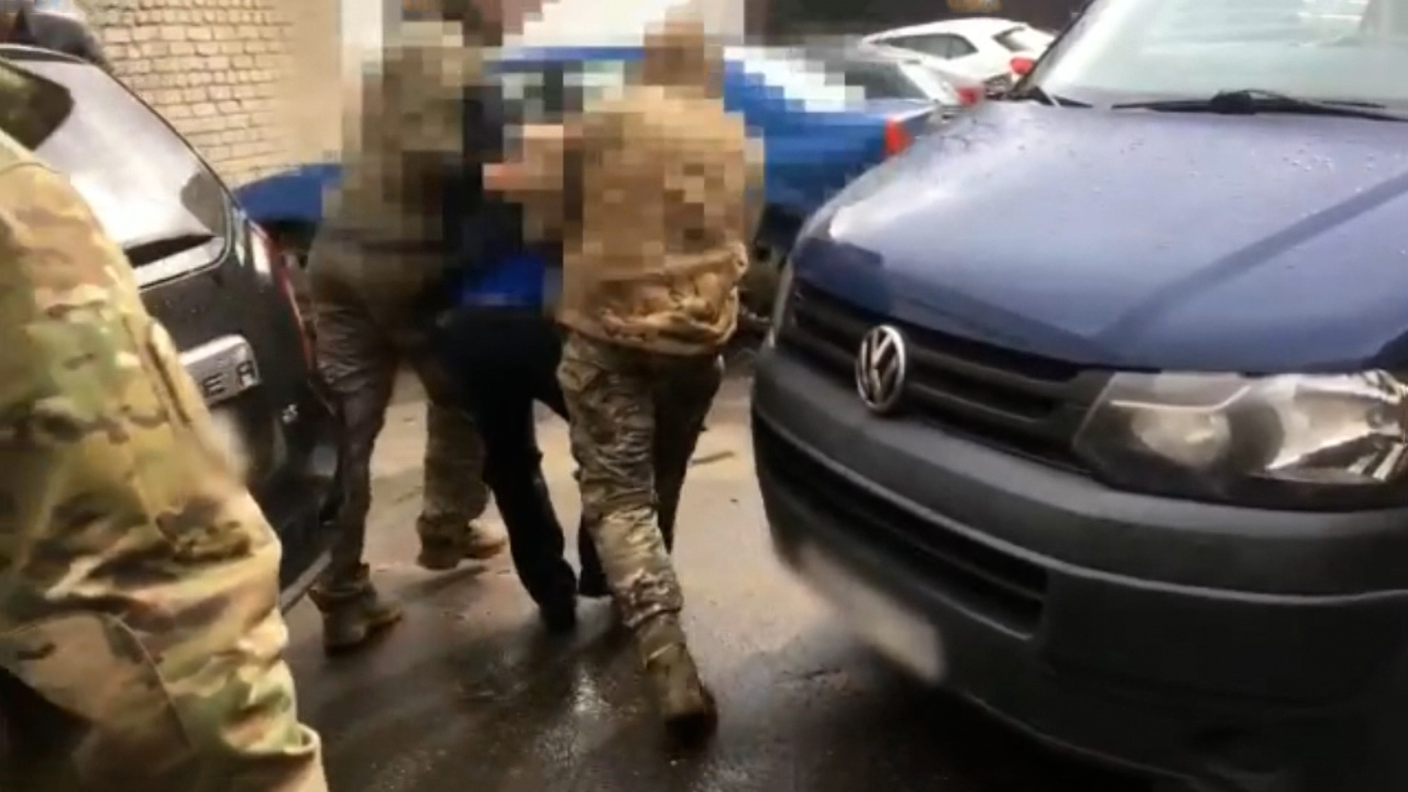 Владельцы подпольной типографии занимались заселением мигрантов в "резиновые" квартиры