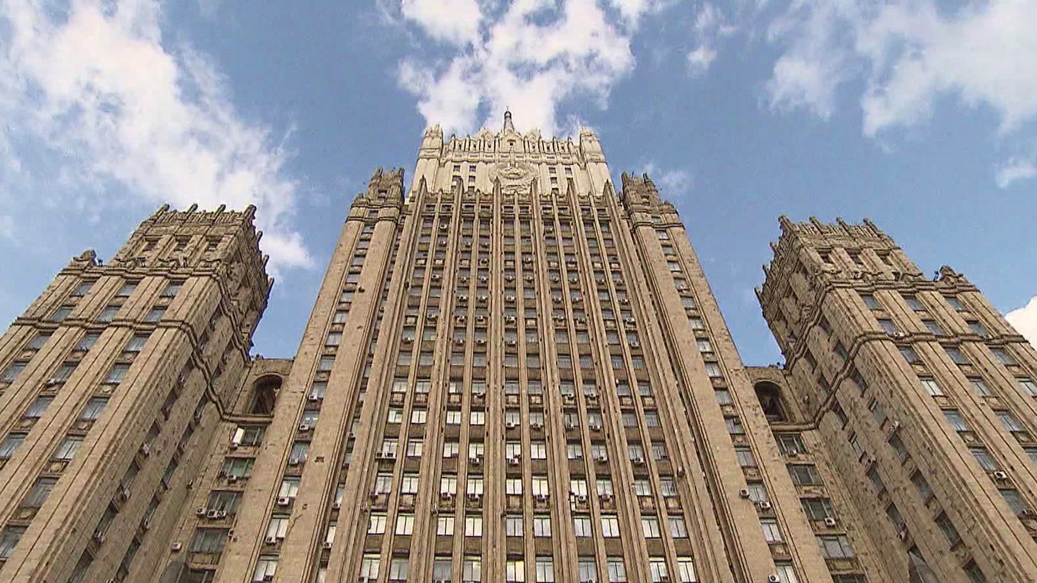 "Хорошо, что эрцгерцога Фердинанда не мы пока убили": Россию утомили обвинения