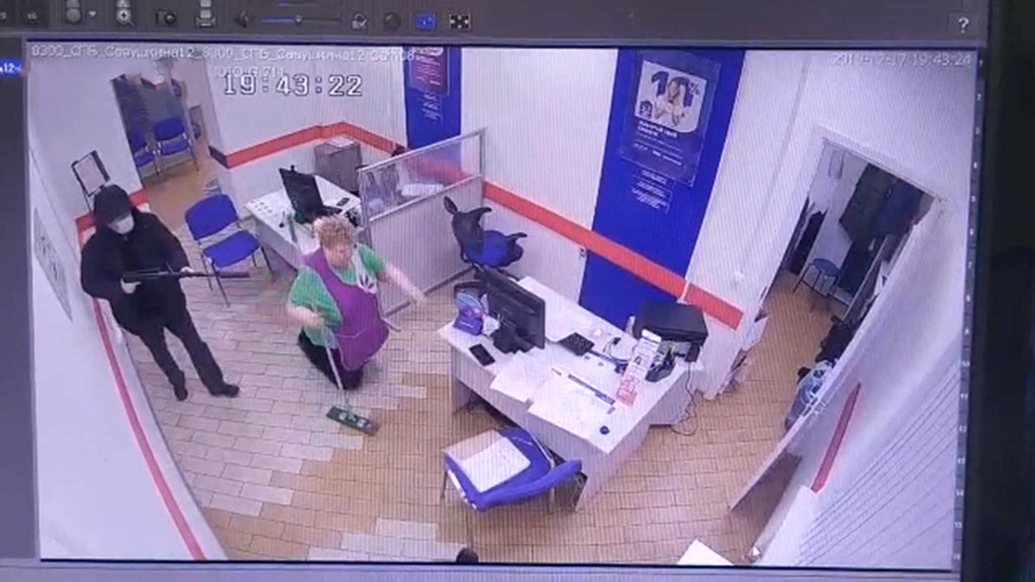 В Петербурге задержали серийных грабителей банков