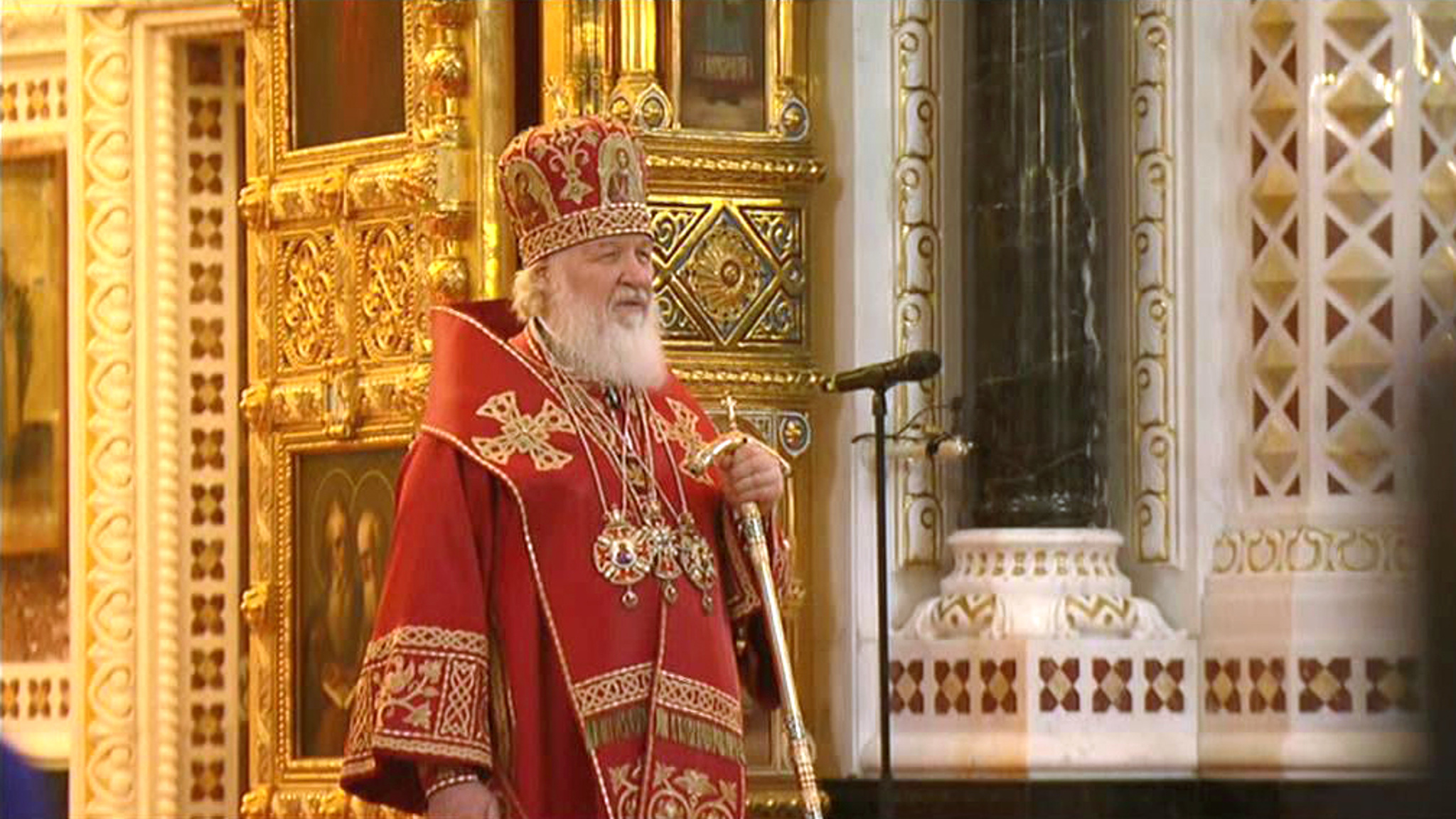 Патриарх Кирилл отслужил литургию в храме Христа Спасителя
