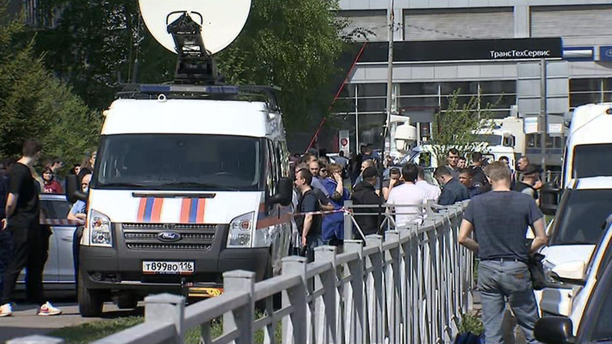 Самолет МЧС вылетел в Казань за пострадавшими при стрельбе в школе