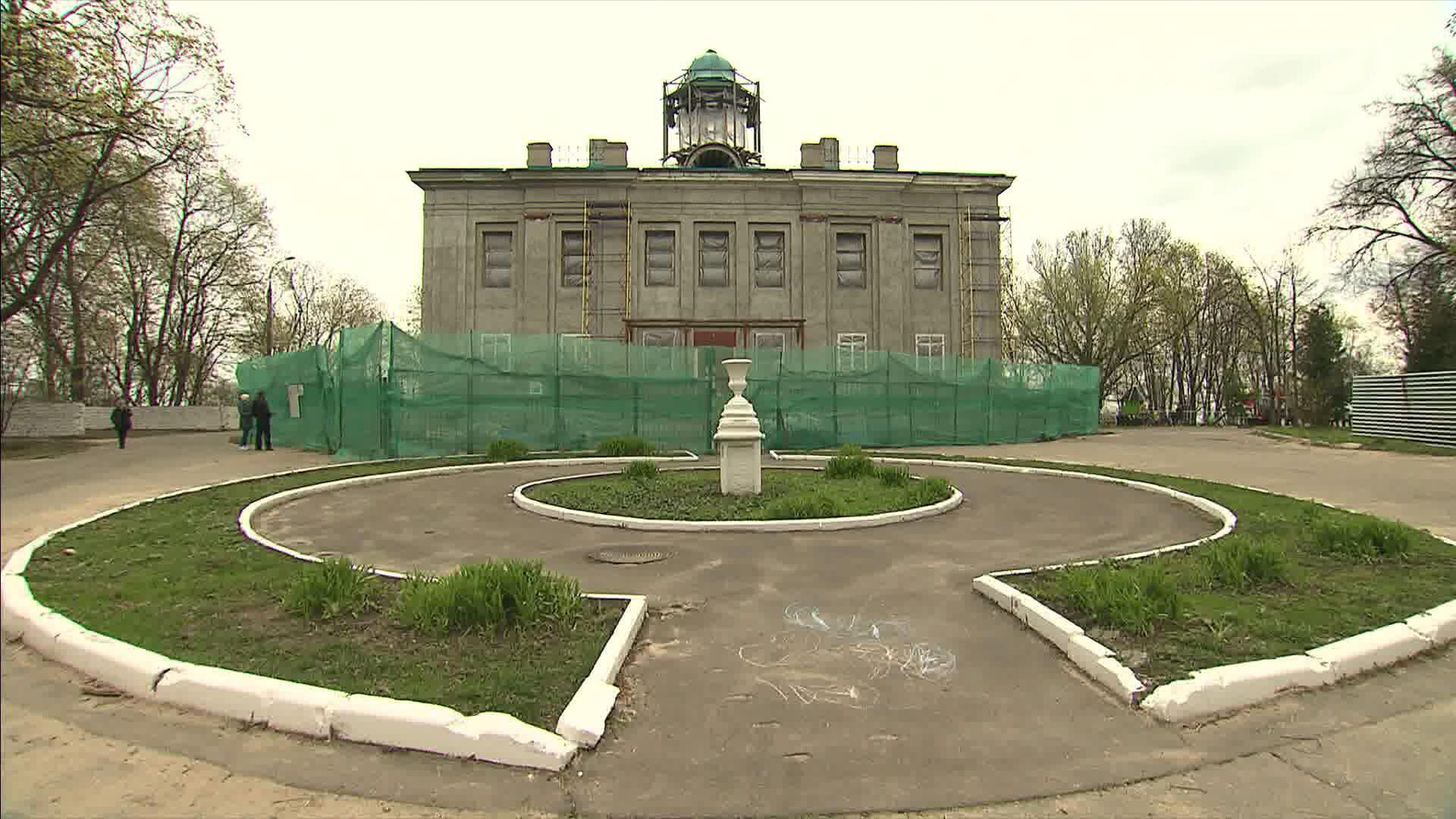 Усадьба Нарышкиных разрушается