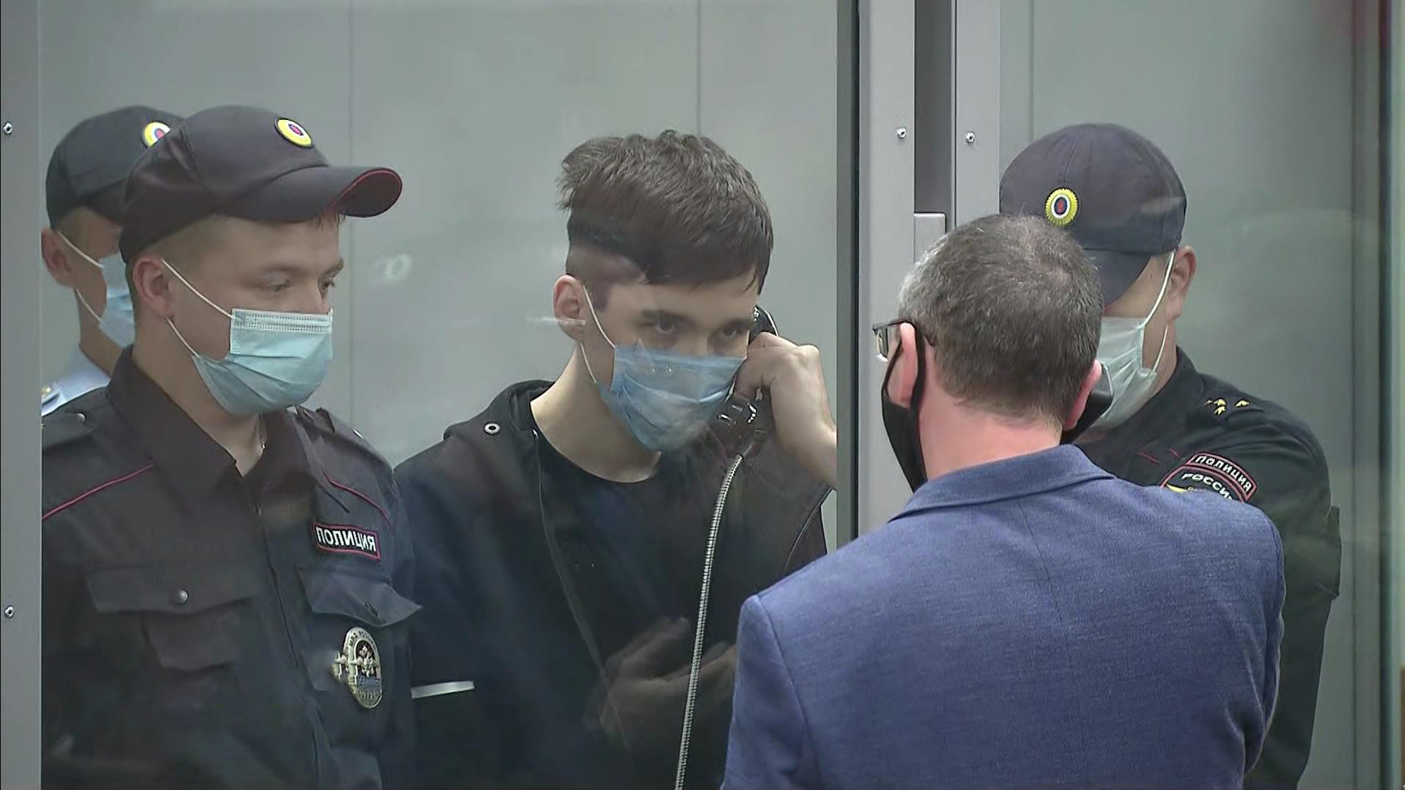 Устроивший стрельбу в школе в Казани пройдет психоневрологическую экспертизу