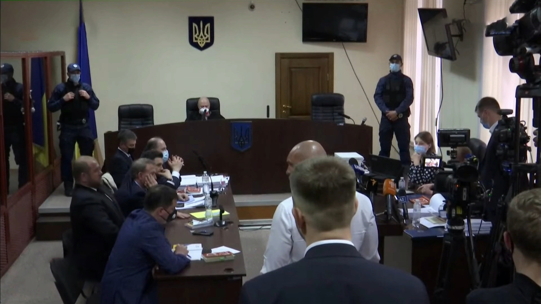 Медведчука отправили под домашний арест