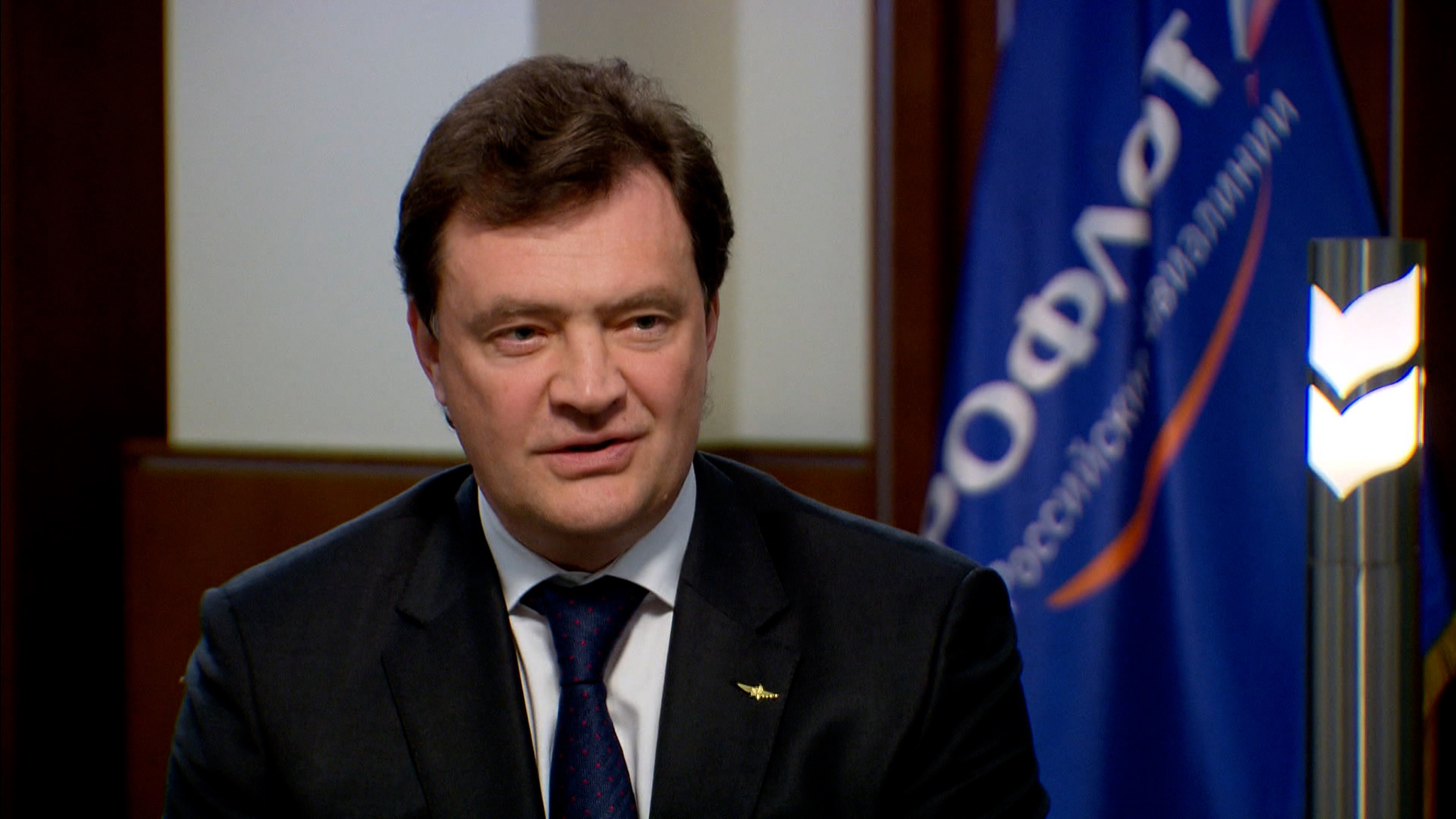 Бонусы за прививку: гендиректор "Аэрофлота"  рассказал о планах