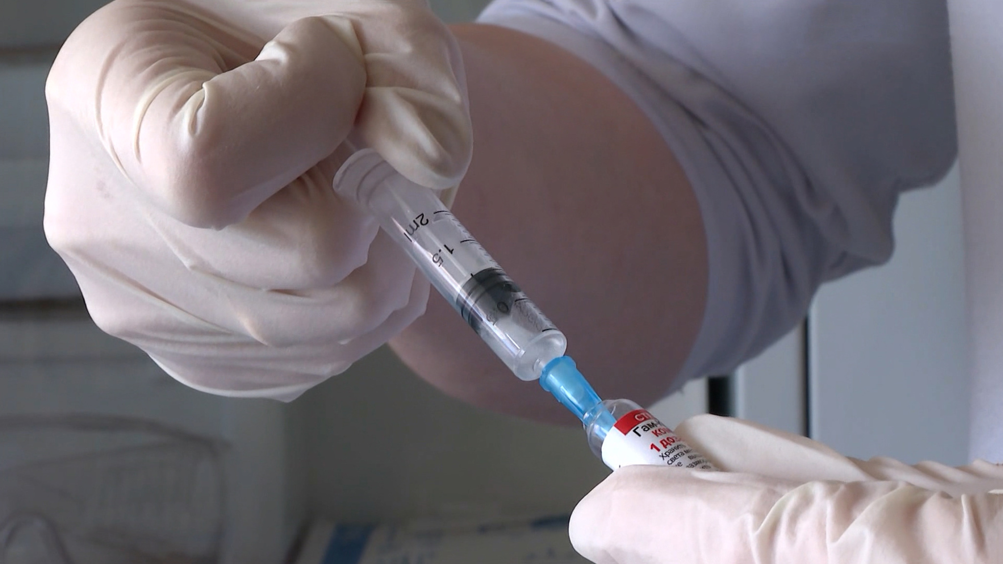 В России растет число тяжелобольных COVID-19