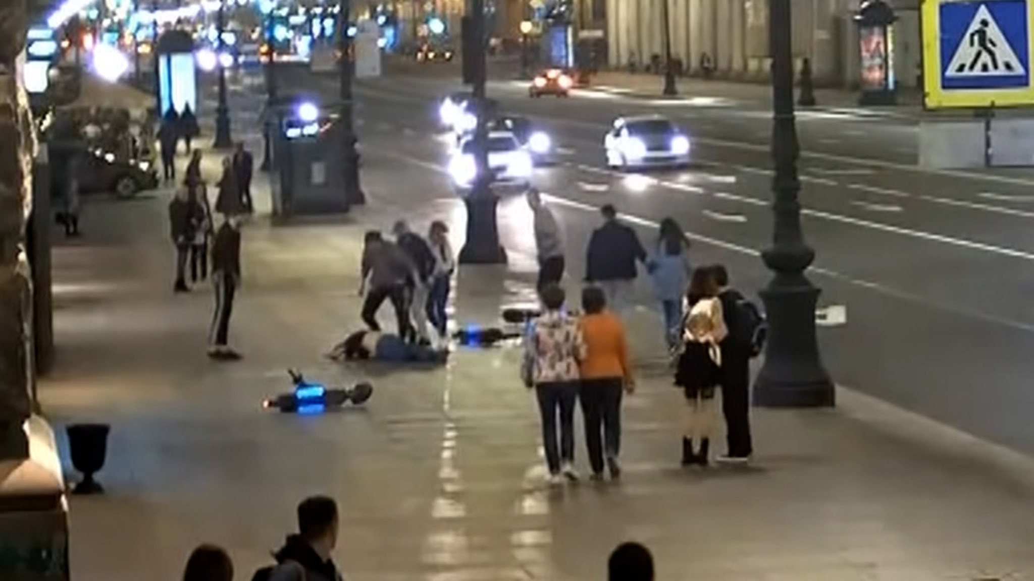 В Петербурге нашли мужчину, который на самокате сбил ребенка