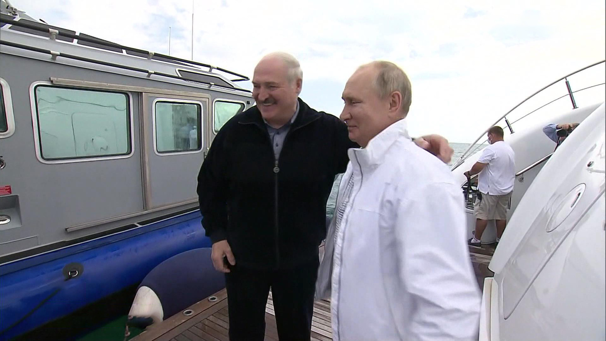 Путин и Лукашенко завершили переговоры морской прогулкой