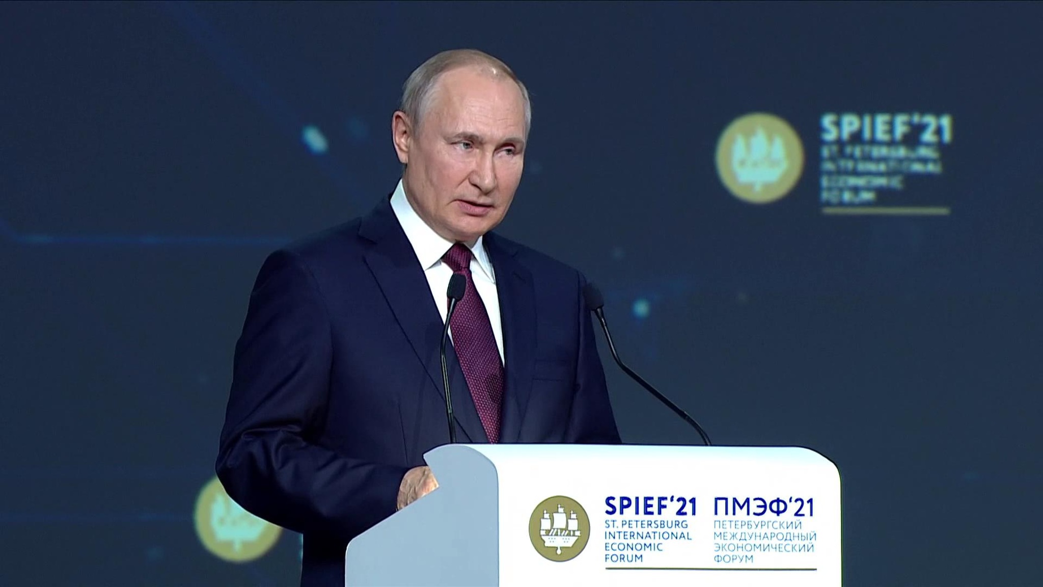 Президент РФ: при применении российских вакцин нет ни одного летального исхода