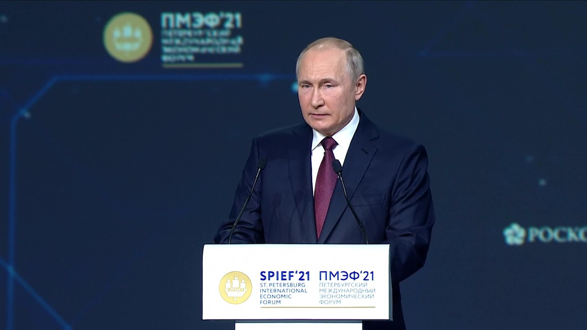 Путин: резко прекращать программу льготной ипотеки нельзя