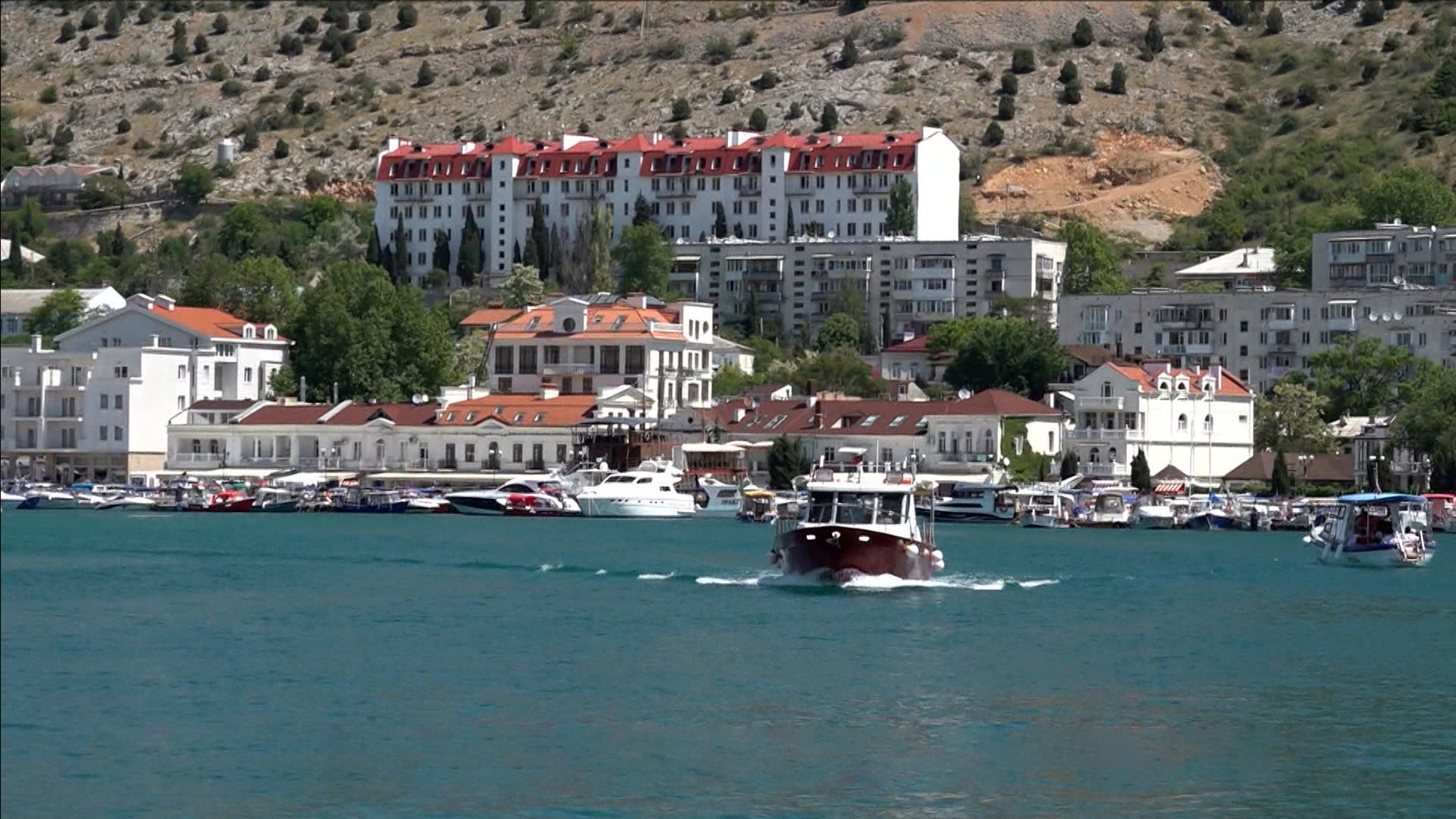 Есть что предложить: в Крыму ждут рекордное число туристов