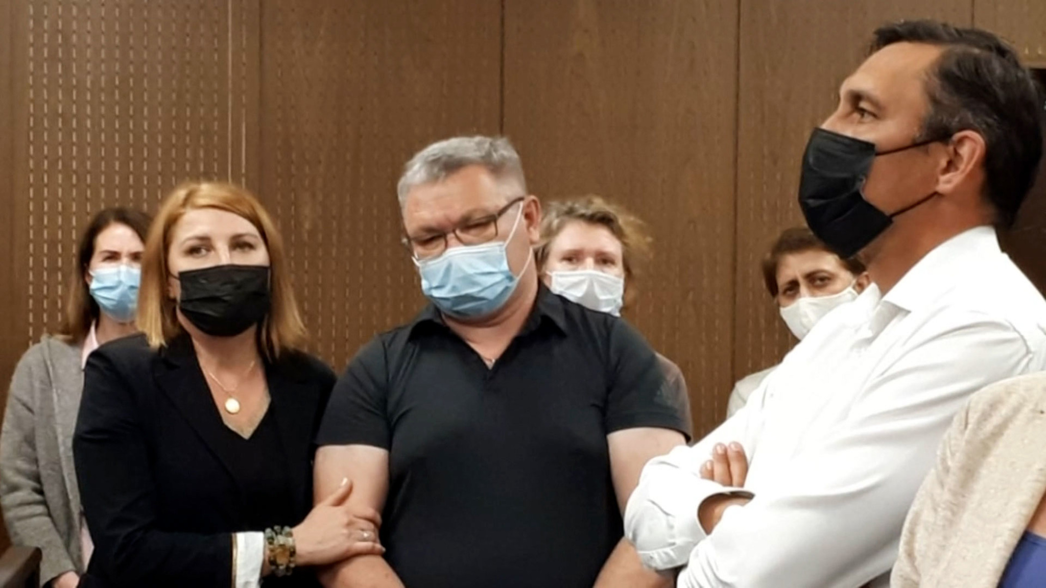 Экс-гендиректора "ВИМ-Авиа" приговорили к тюрьме и сразу отпустили