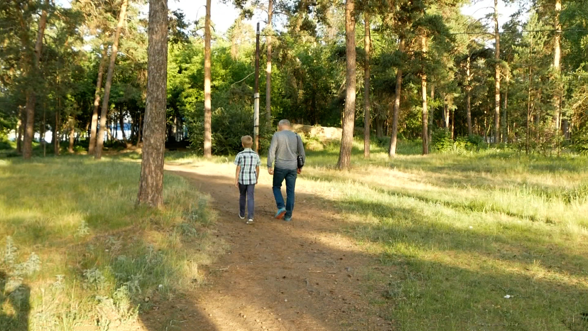 Поиски 9-летнего мальчика в непролазной тайге: история невероятного спасения