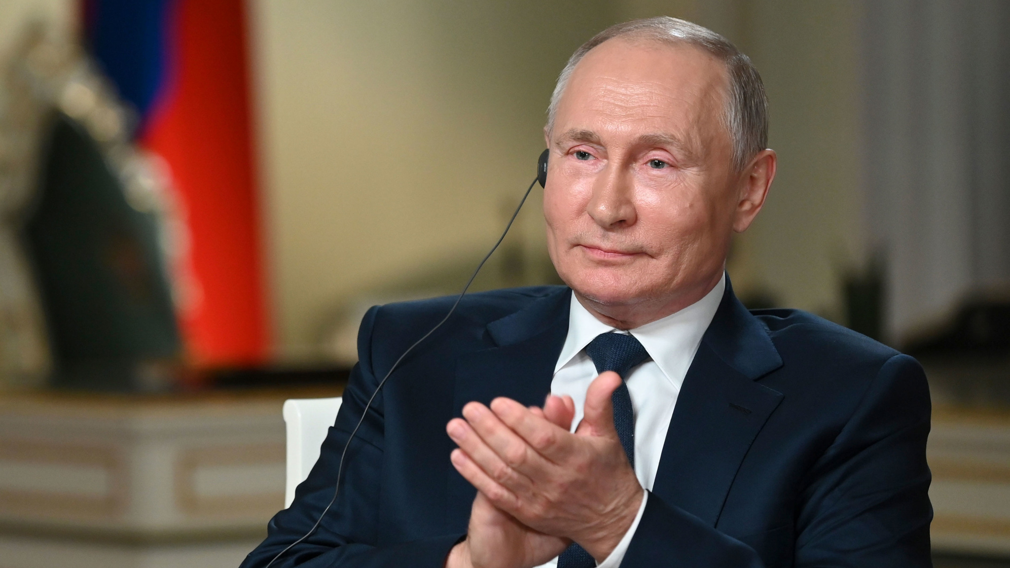 Президент поздравил лыжниц с победой на Олимпиаде