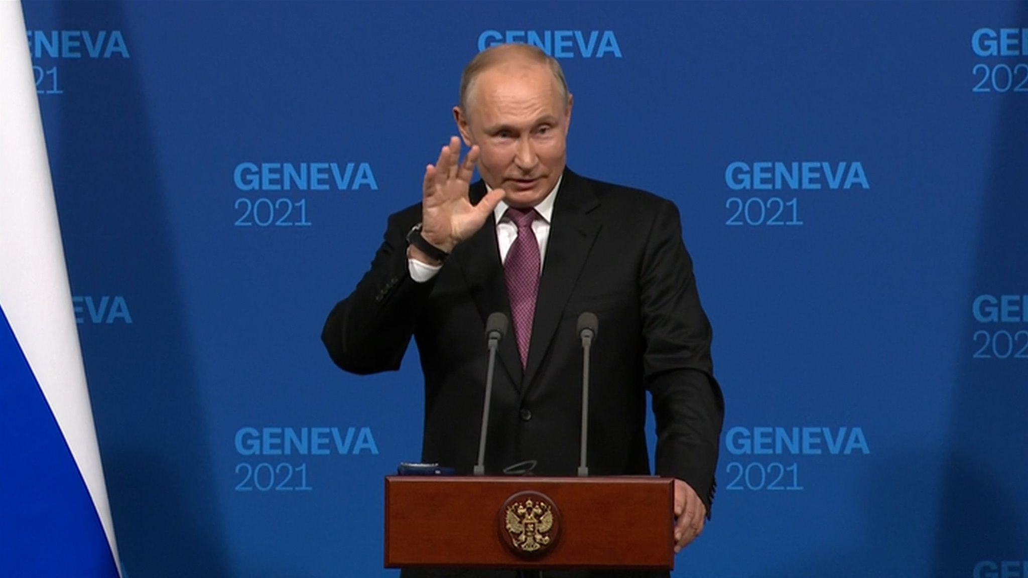 Путин об отношениях с США: зарницы доверия промелькнули