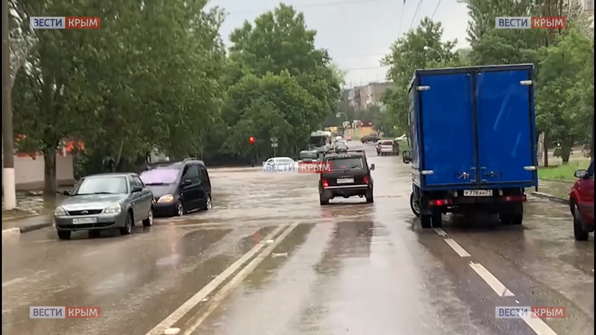 В Крыму из зон подтопления эвакуировали 125 человек