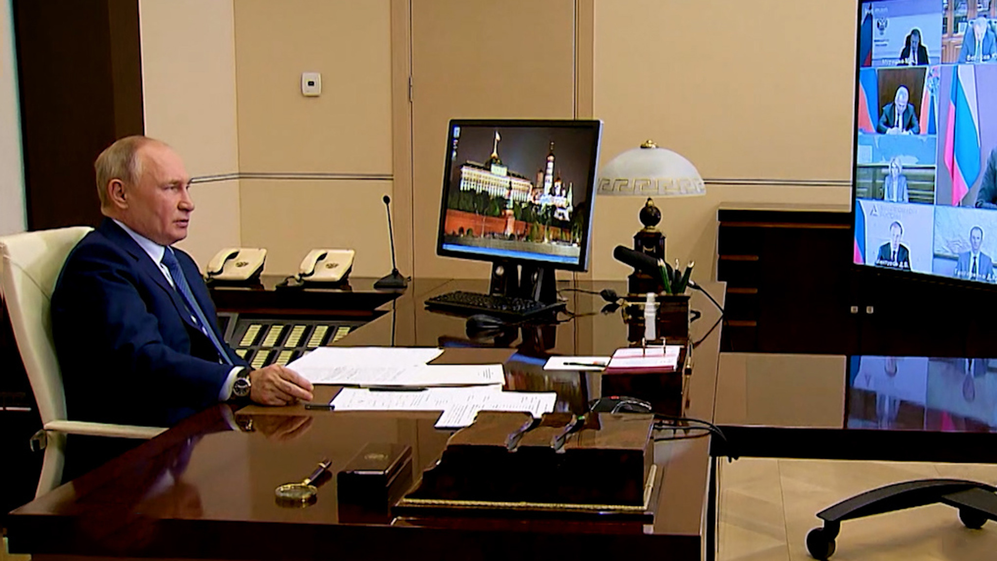 Срочный доклад в день британской провокации