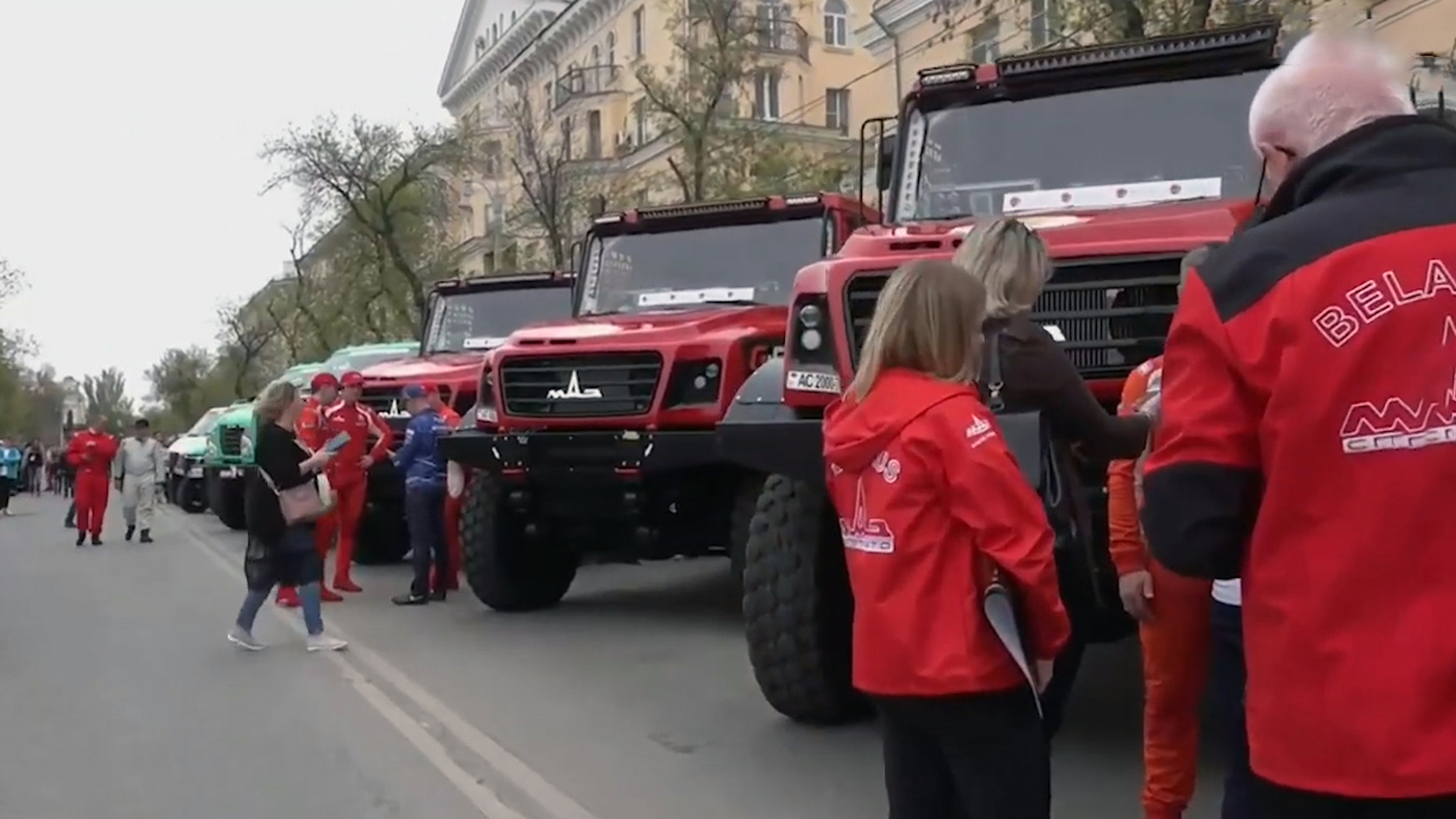 В Омск съезжаются участники международного ралли "Шелковый путь"