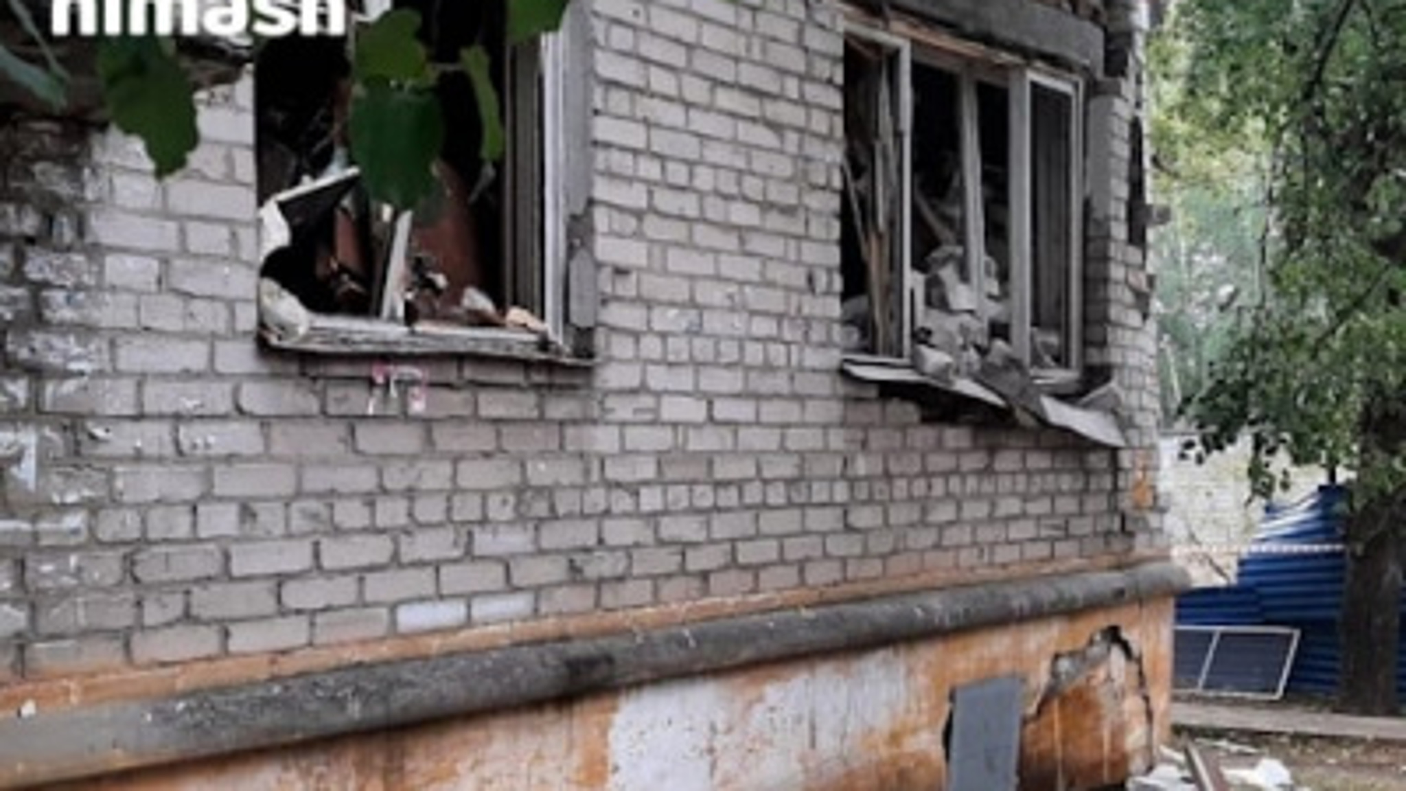 Три человека госпитализированы после взрыва газа в доме в Нижнем Новгороде