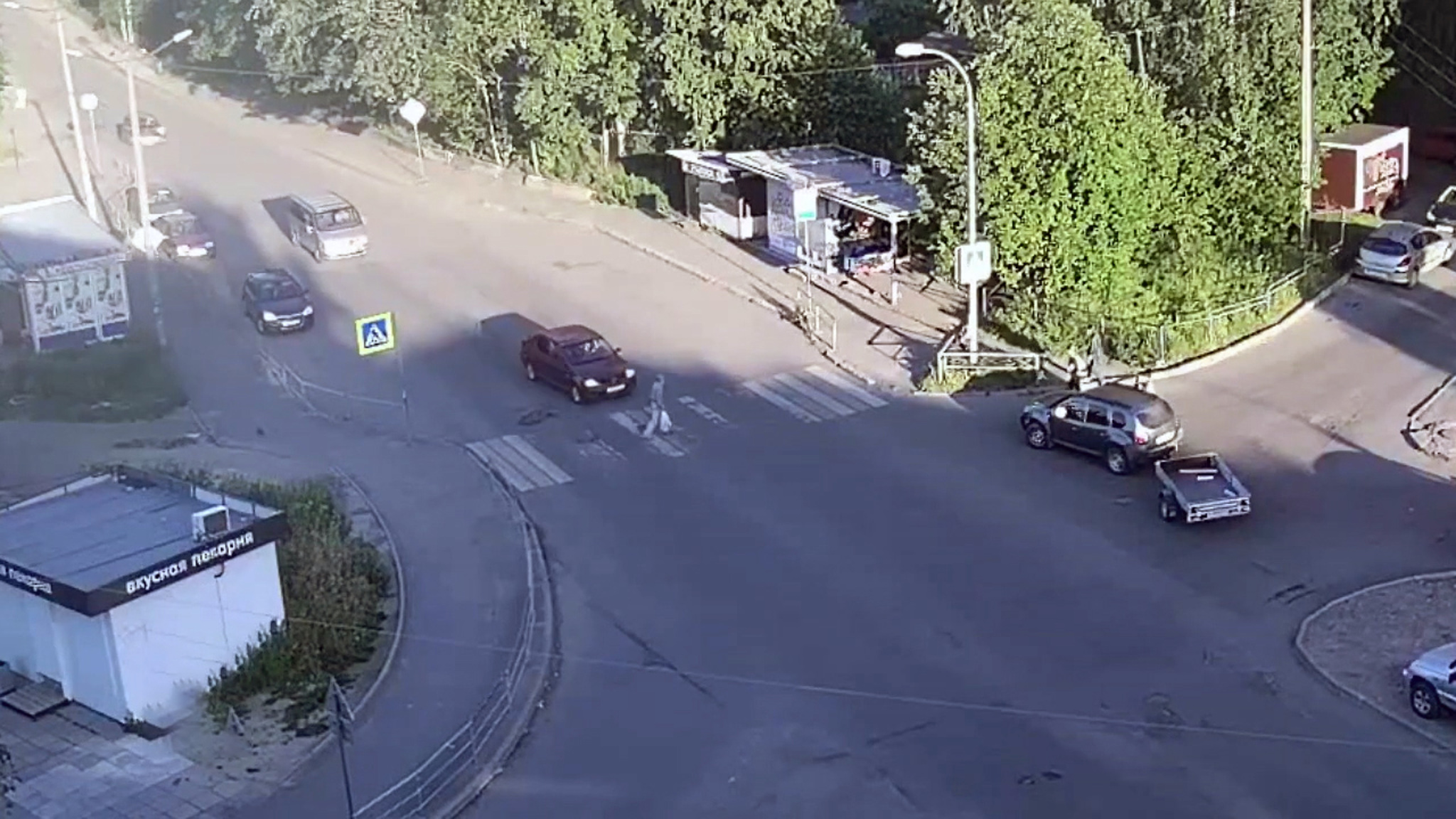 80-летний мужчина погиб под колесами автомобиля в Петрозаводске