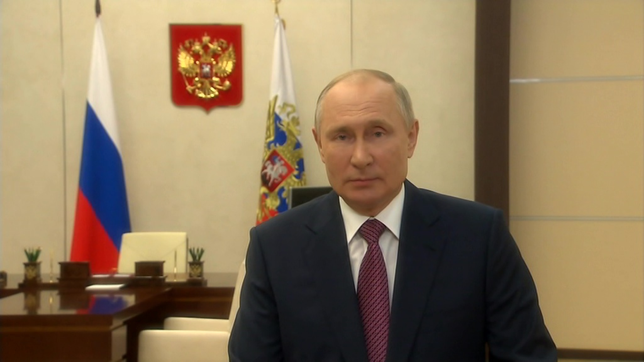 Путин опубликовал статью о единстве Украины и России