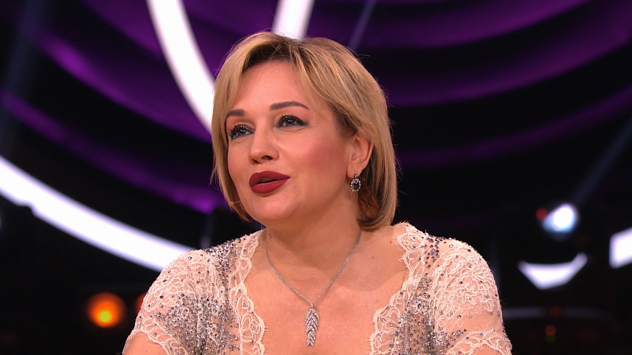 Буланова о молодом женихе: "Мне будет почти 70, а Валере всего лишь 50"