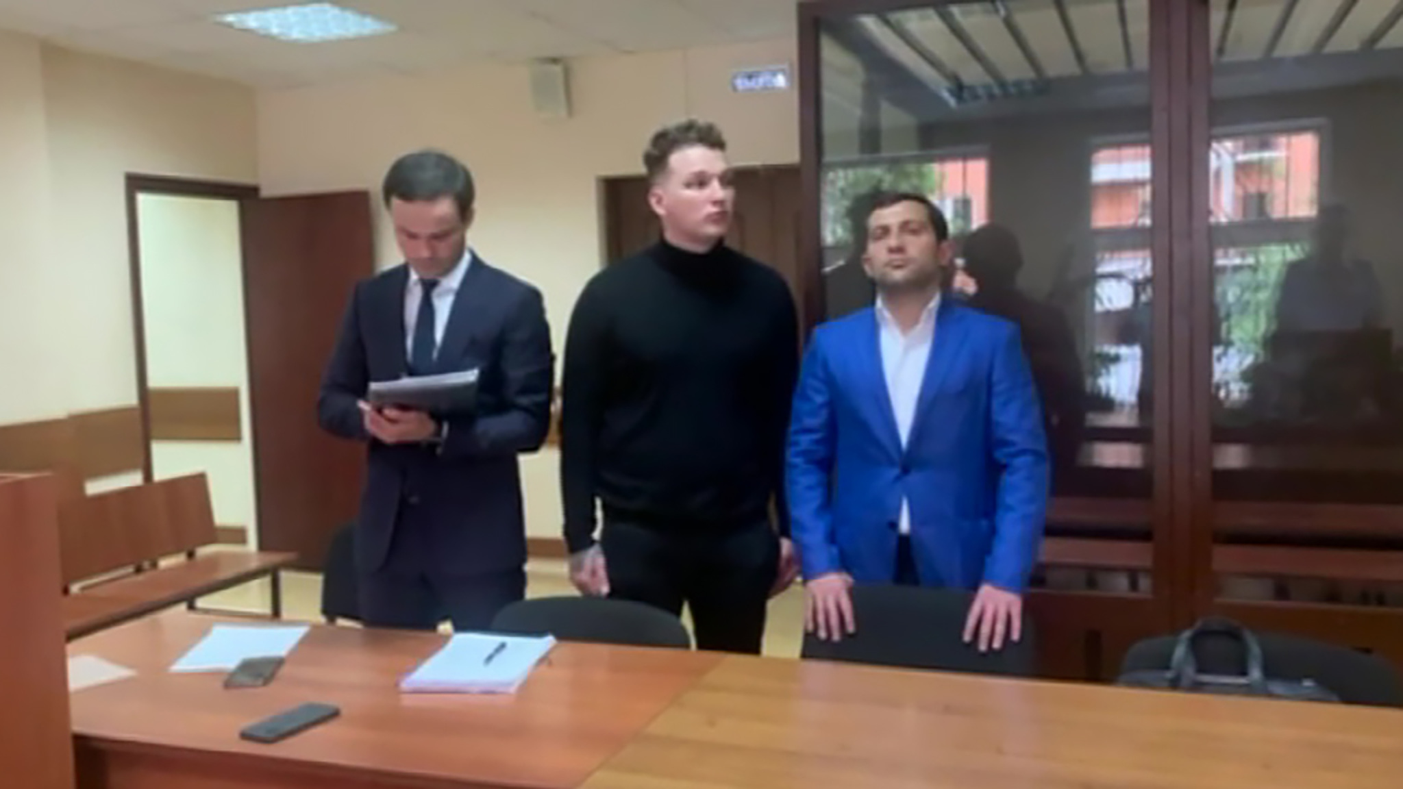 Обвинение попросило назначить Эдварду Билу два года ограничения свободы