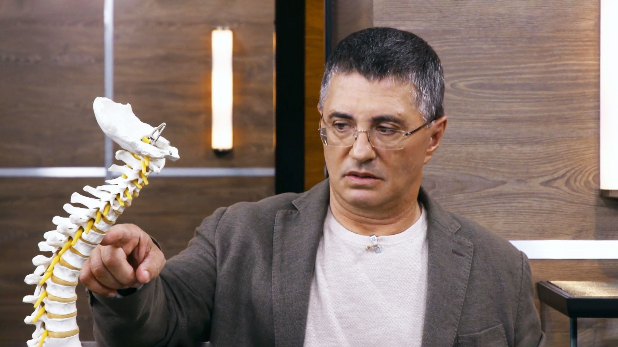 Вдовий горбик: как избежать и чем лечить