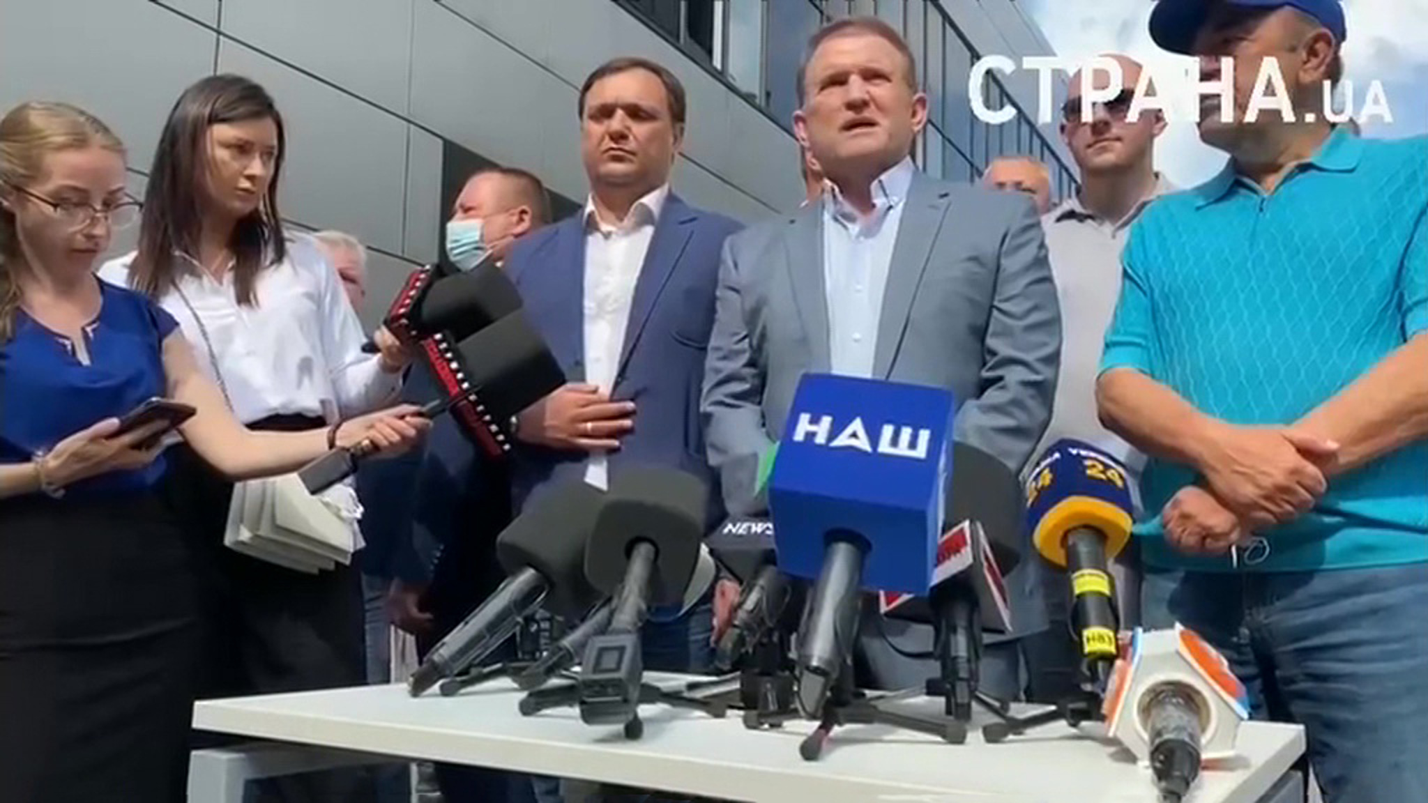 Медведчук приехал в суд для обжалования домашнего ареста