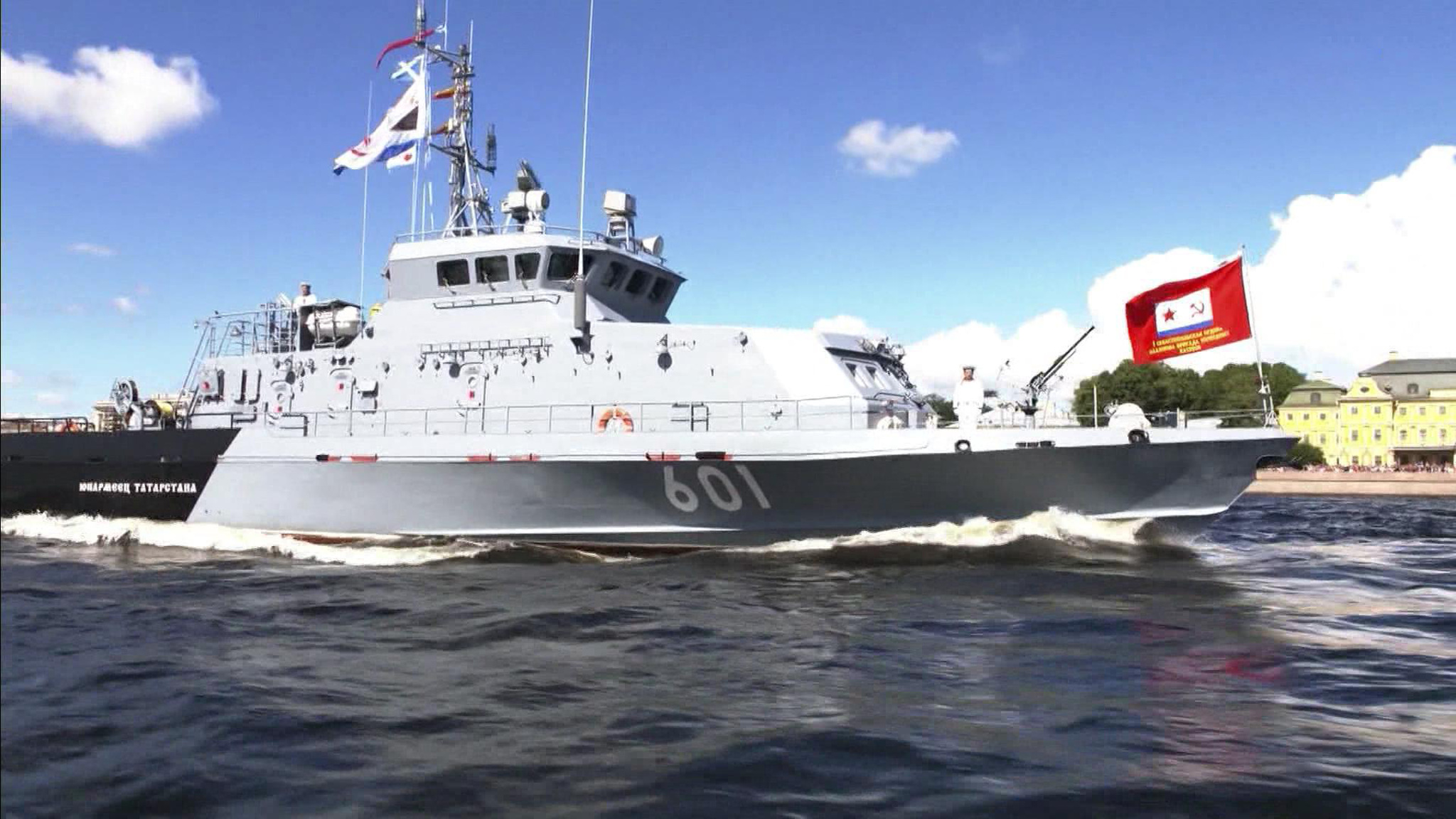 Впервые на кронштадтском рейде: детали Главного парада ВМФ России