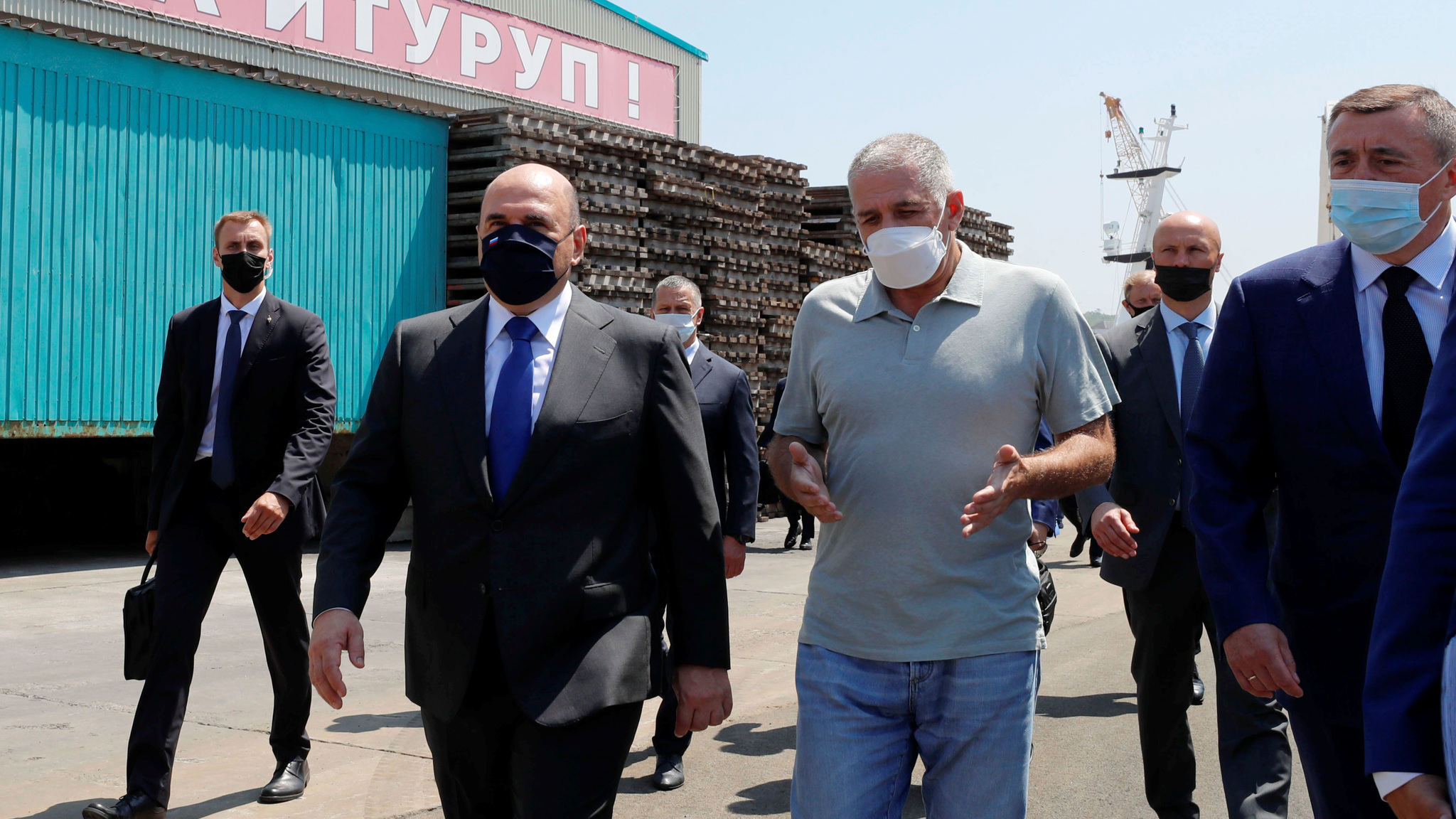 Власти создадут на Курилах свободную таможенную территорию