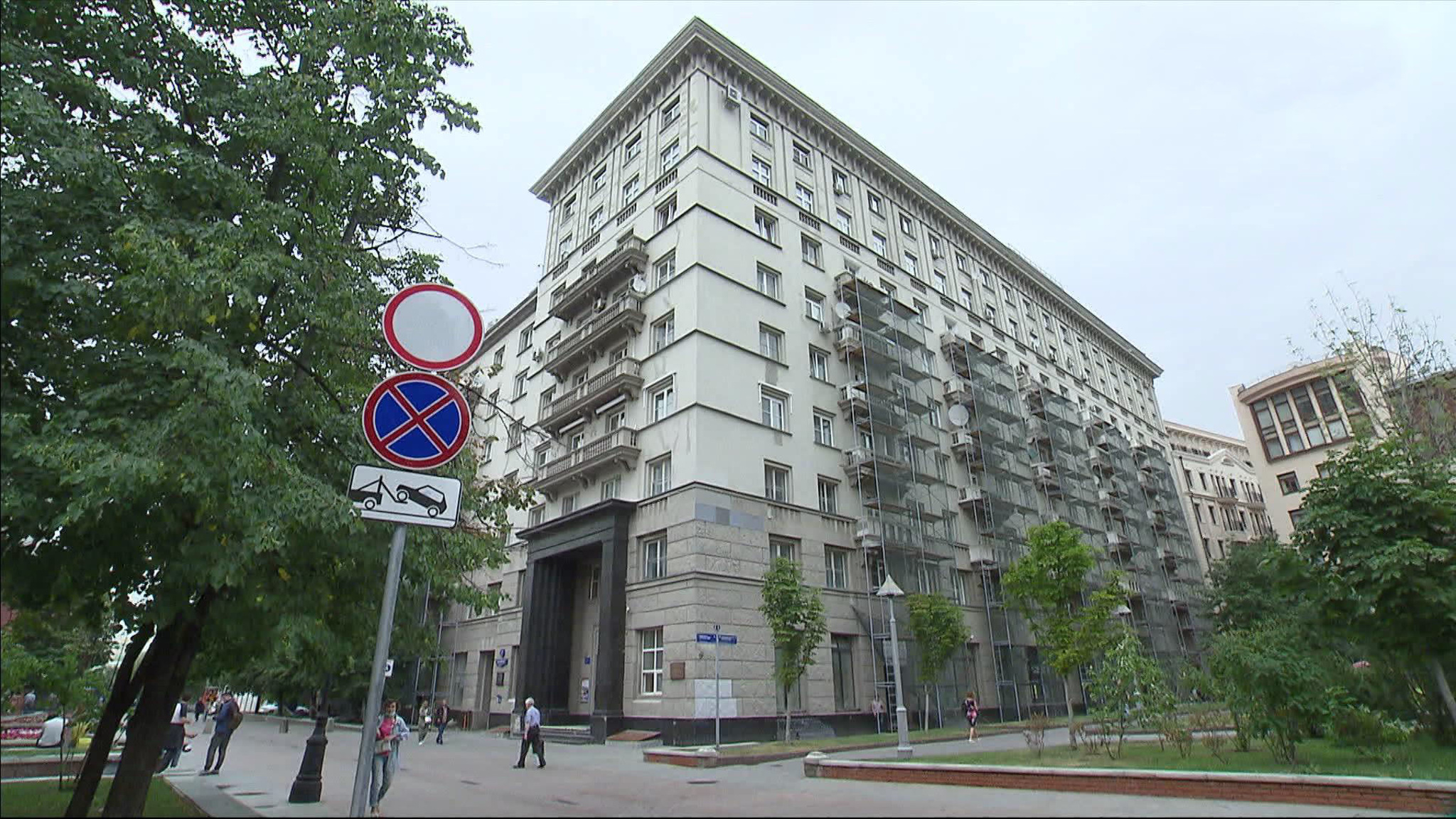 В Доме писателей в Лаврушинском переулке продолжается капитальный ремонт