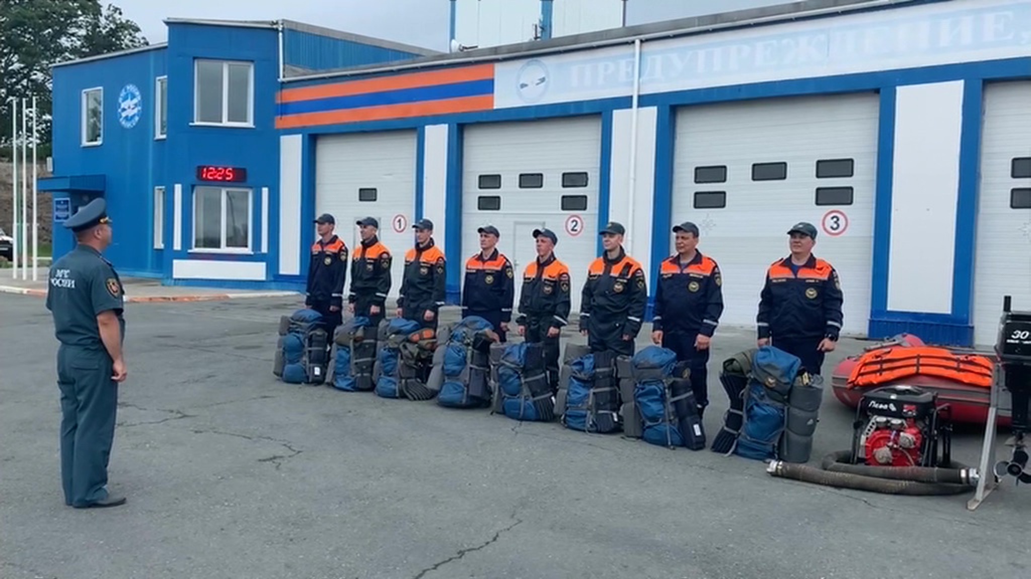 На Дальний Восток надвигается мощный тайфун из Китая