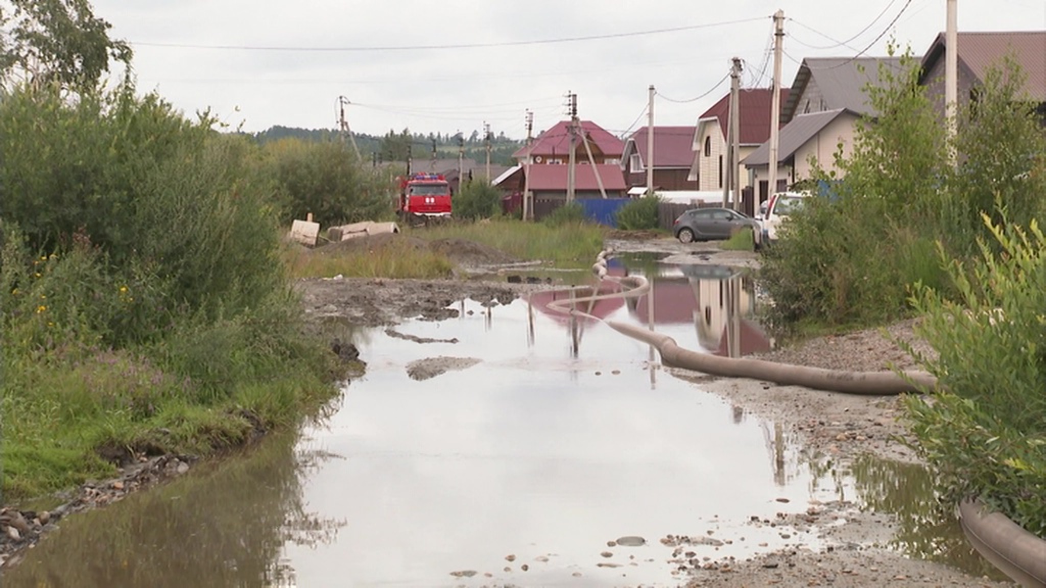 Под Иркутском спасают затопленное село