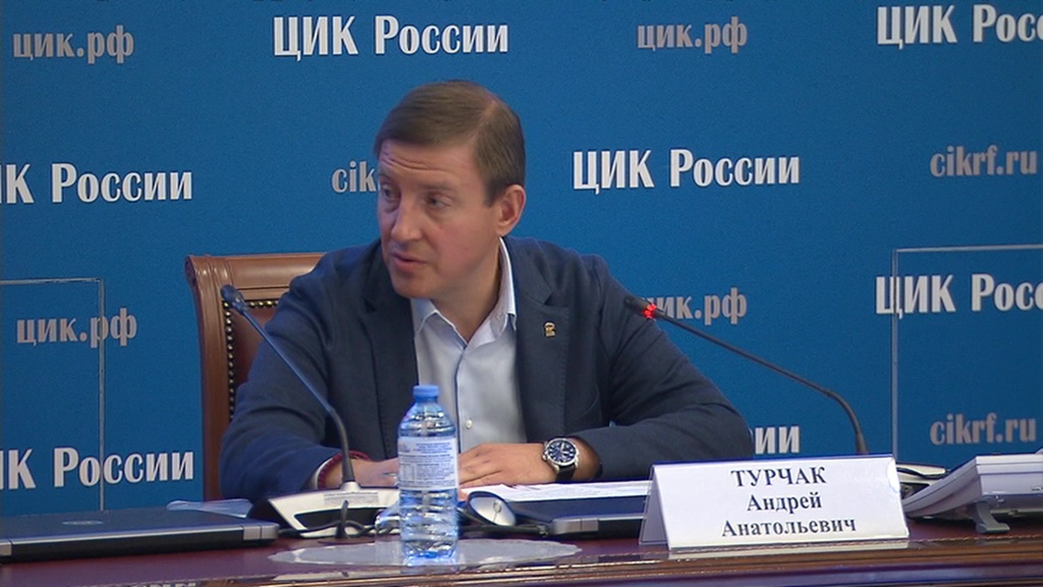 Партии подписали соглашение "За безопасные выборы"