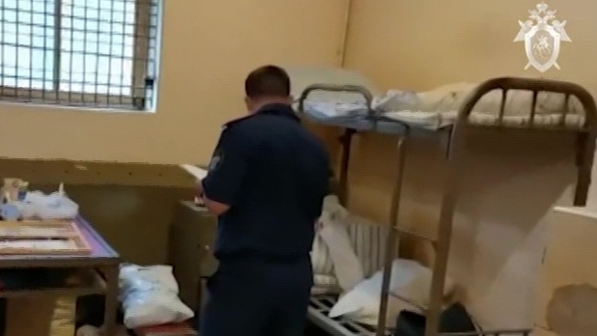 В Истре из ИВС сбежали 5 человек: преступникам удалось сорвать замок