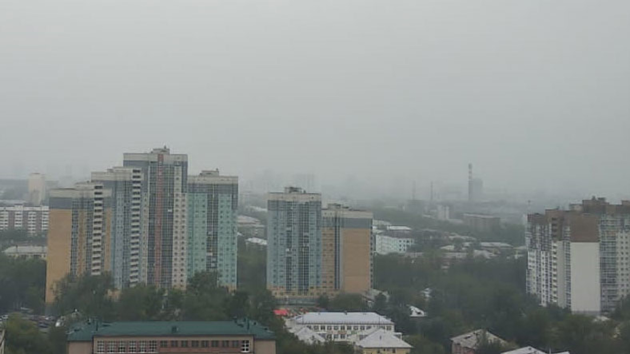 Природный пожар площадью 40 гектаров бушует в Свердловской области