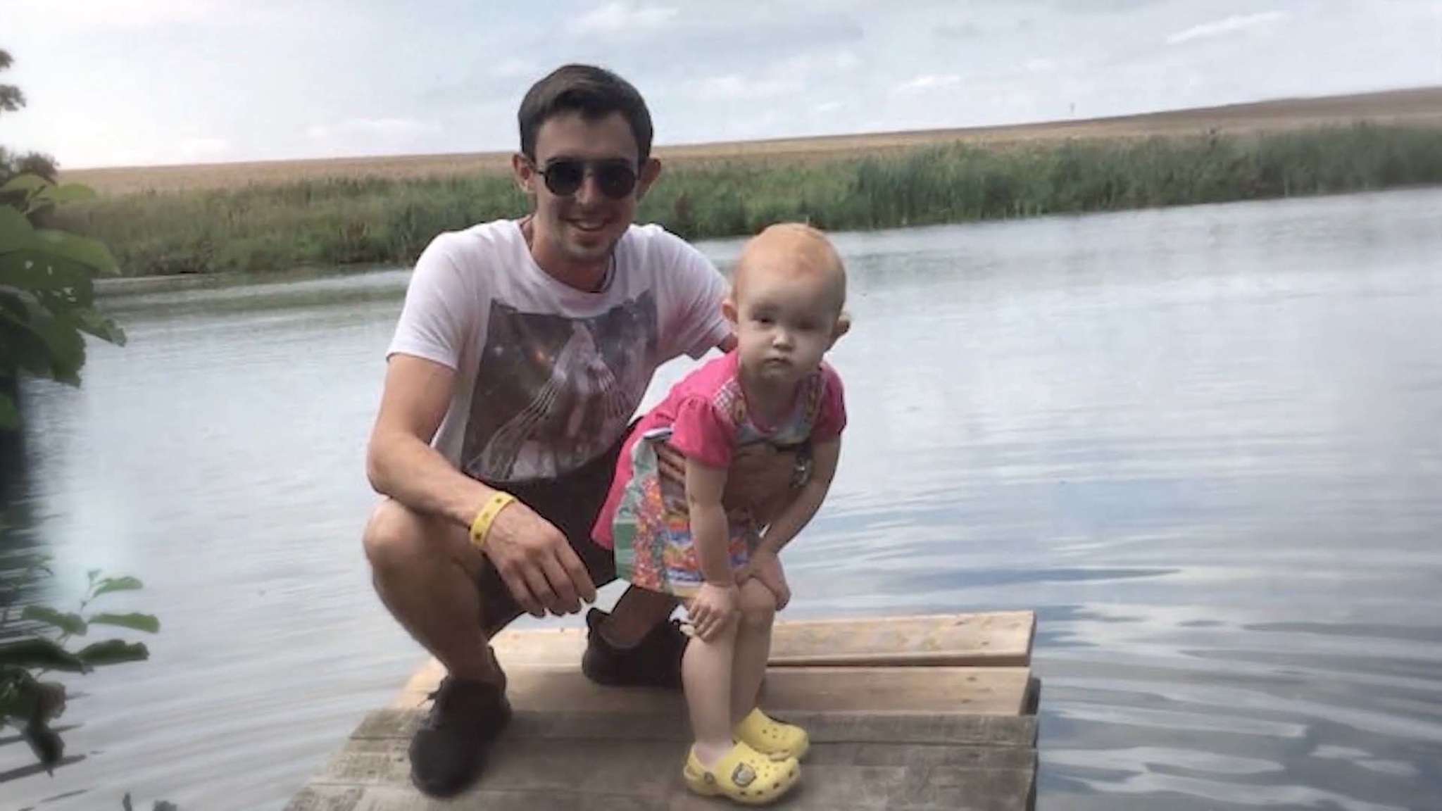 "Молодой, горячий": герой программы стал отцом, не сделавшись мужчиной