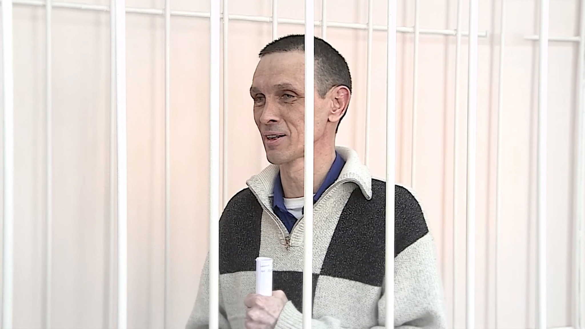 Самооговор или недостаток улик: был ли убийцей "омский Мимино"?