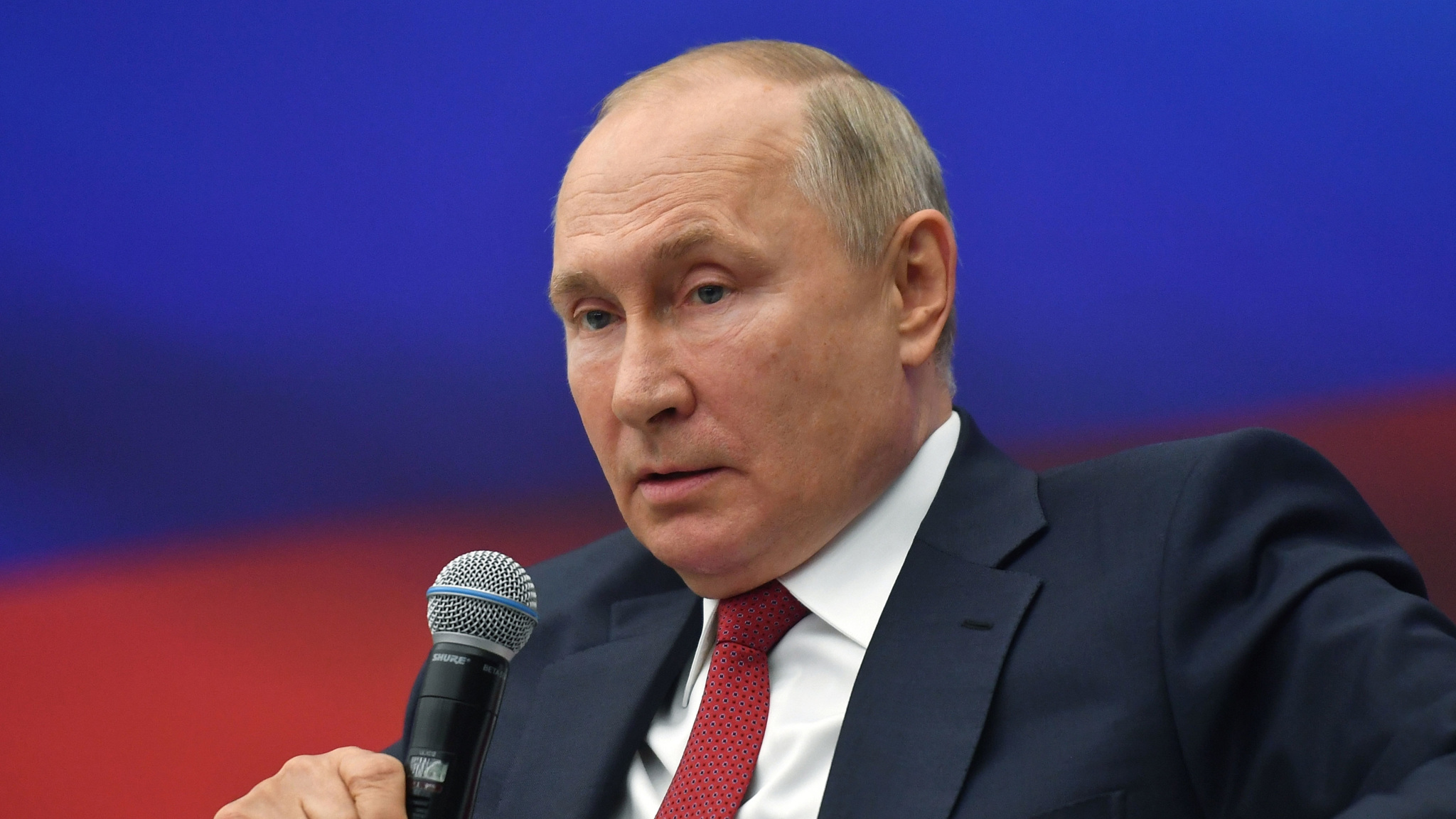 Путин примет участие в открытии военно-технического форума "Армия-2021"