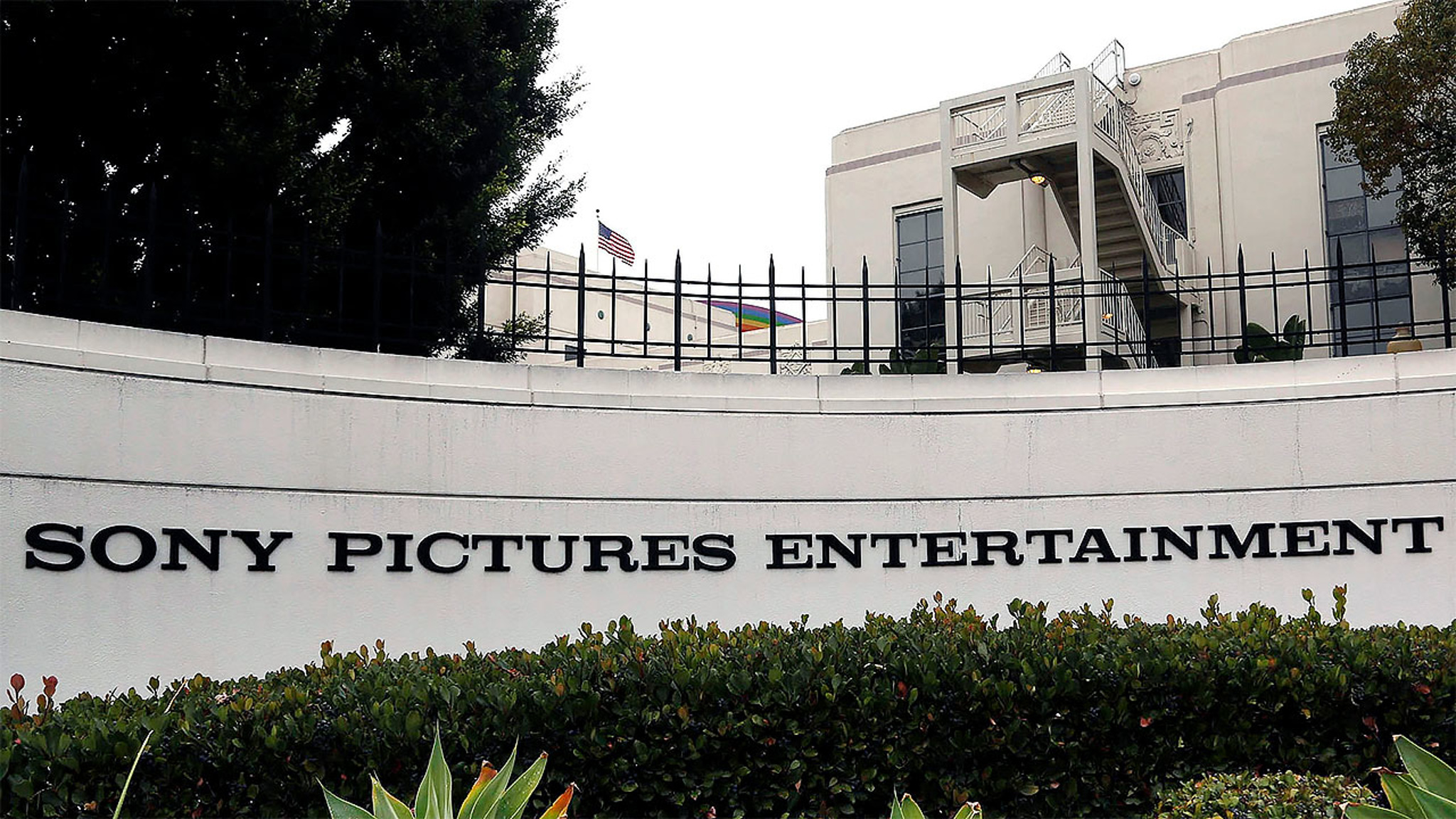 Глава Sony Pictures обвинил Голливуд в глупости
