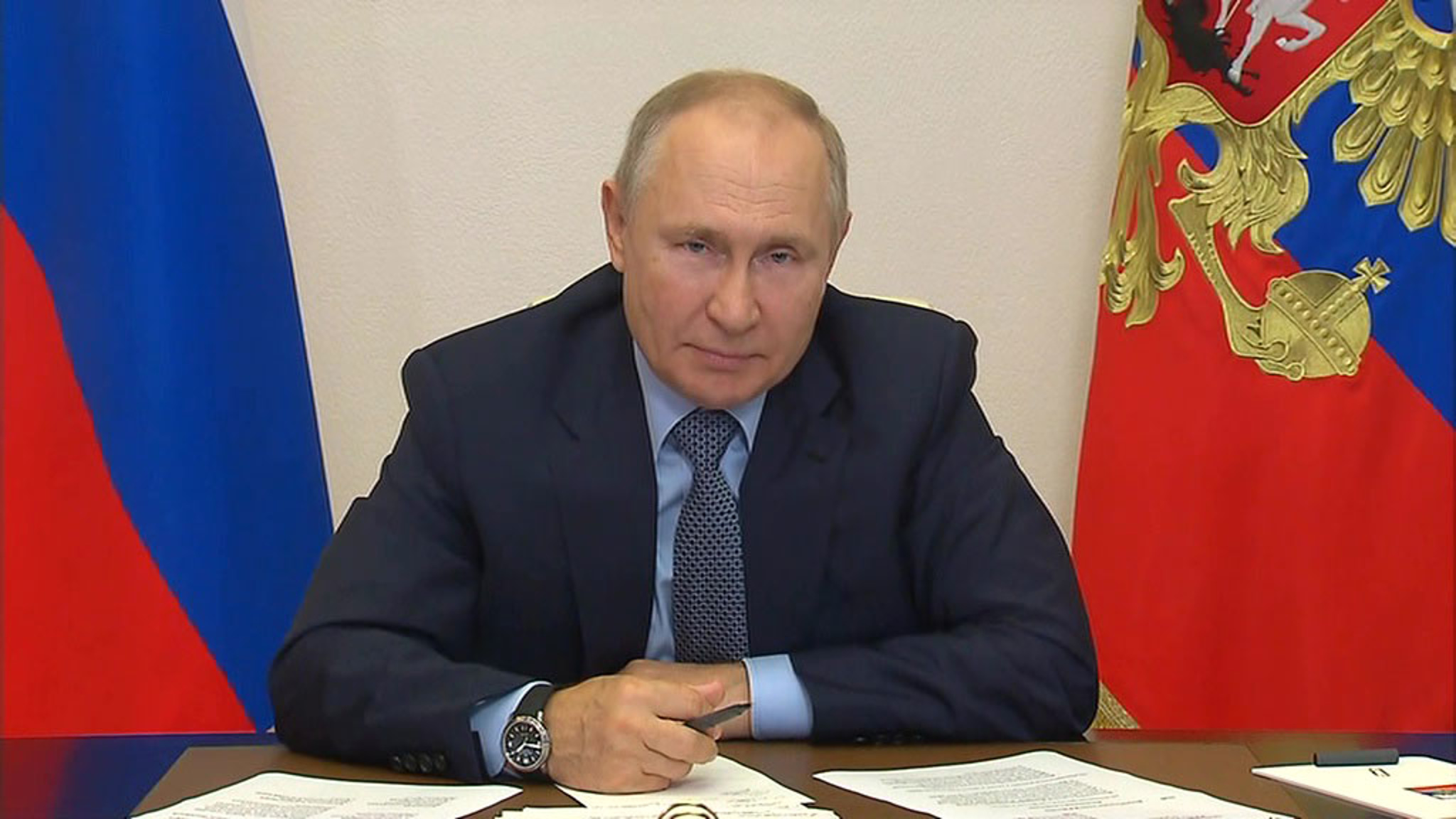 Путин заявил о необходимости обеспечить равные стартовые возможности для каждого ребенка