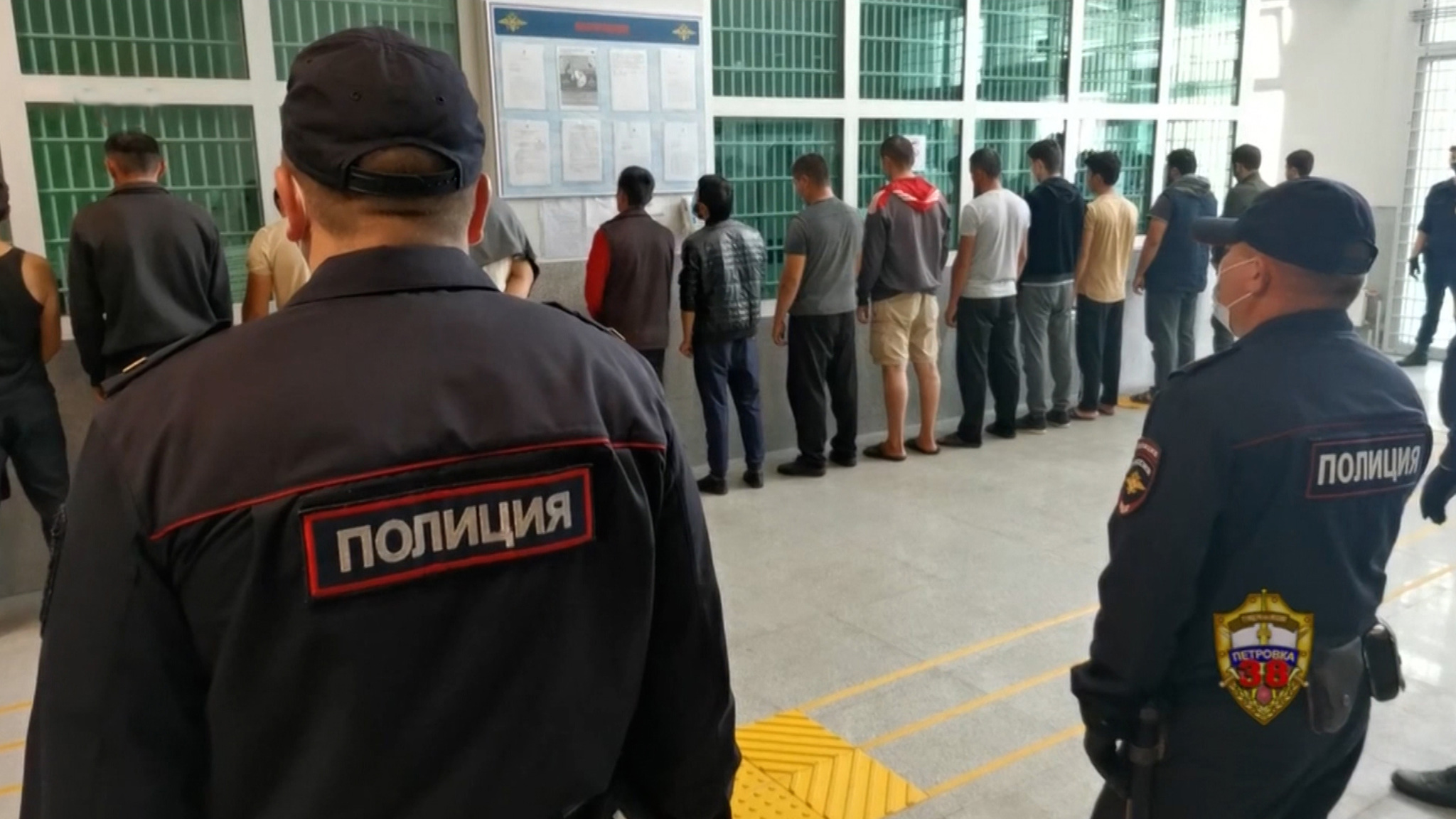 Более 20 человек устроили драку в столичном хостеле