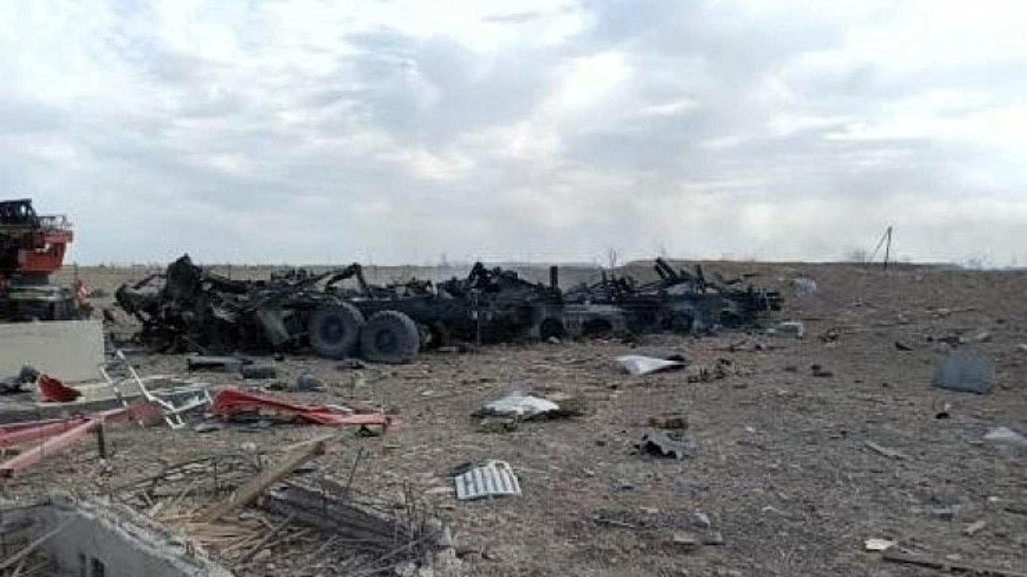 Число погибших при взрывах в воинской части Казахстана увеличилось до 15 человек