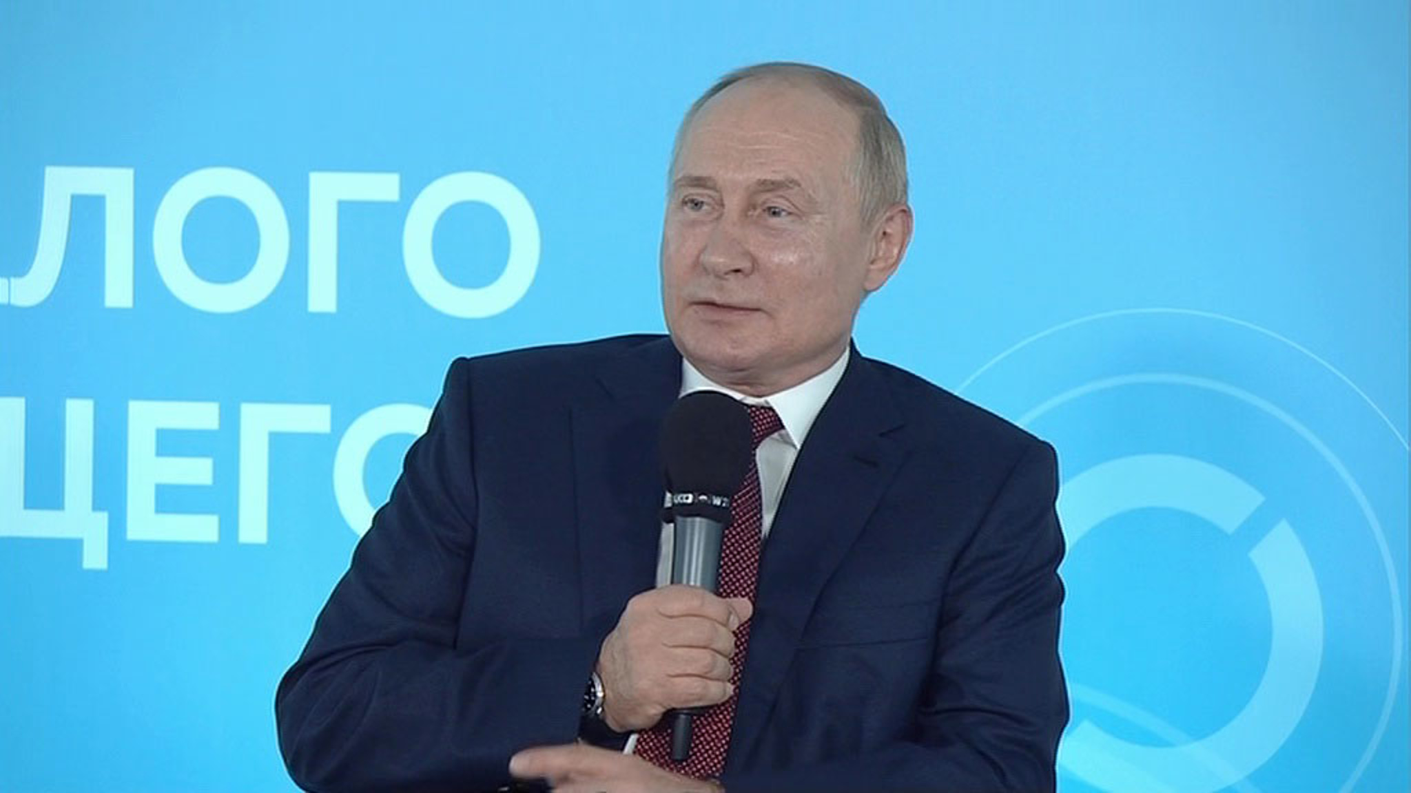 Путин назвал сферы, в которых является экспертом