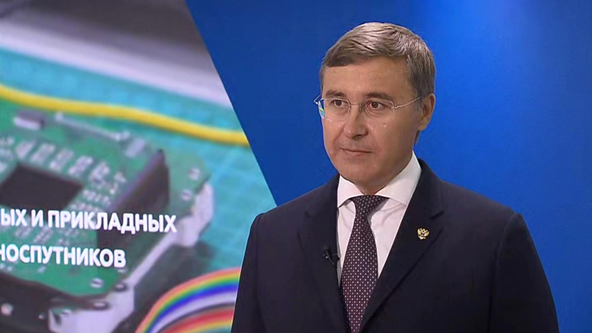 Фальков: заболеваемость ковидом среди студентов и преподавателей снизилась на 33%