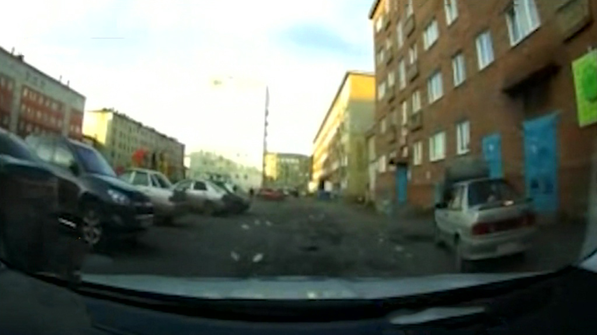 Пять статей за пять минут: в Норильске всем двором ловили пьяного водителя