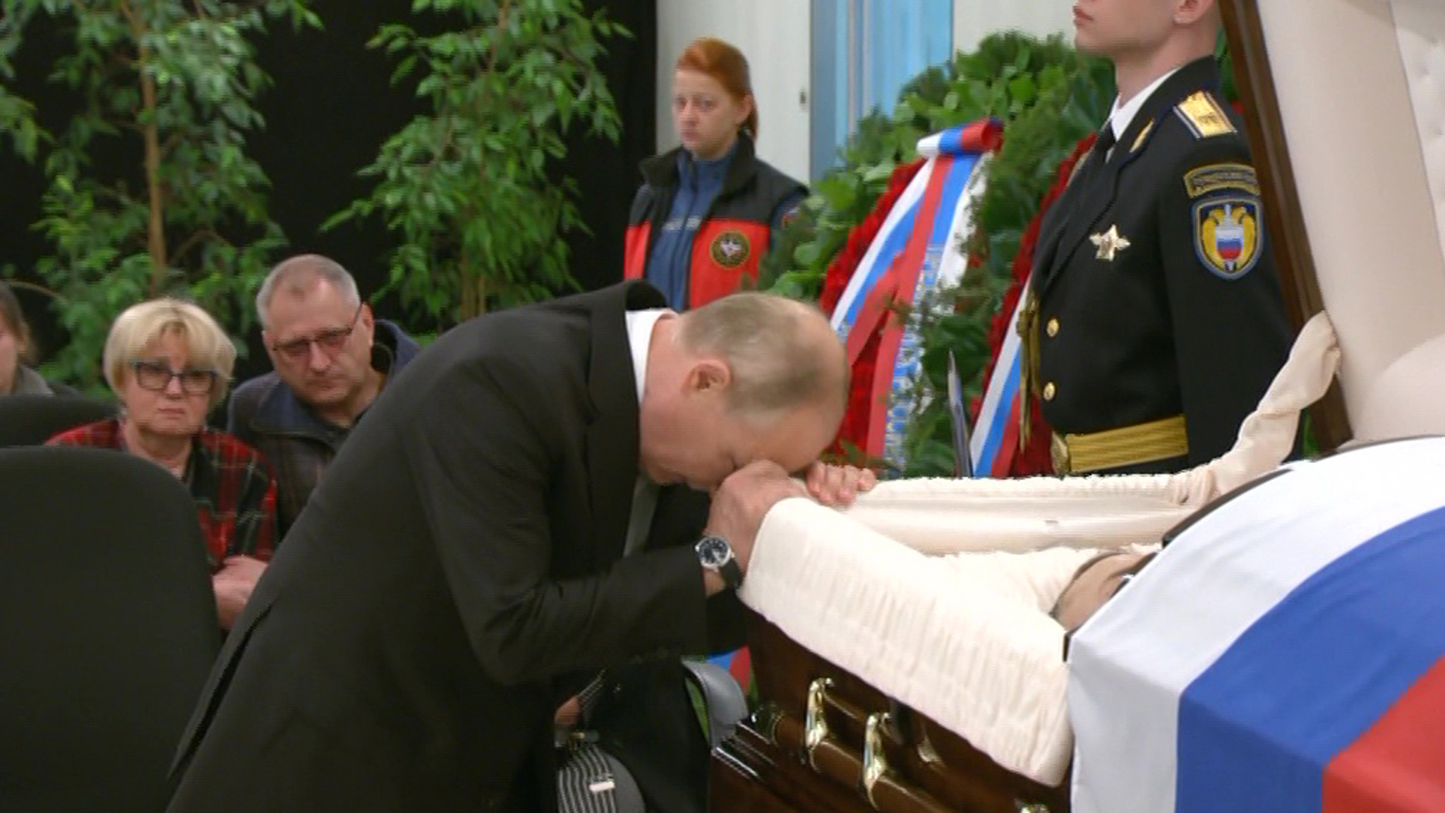 Путин приехал проститься с Зиничевым