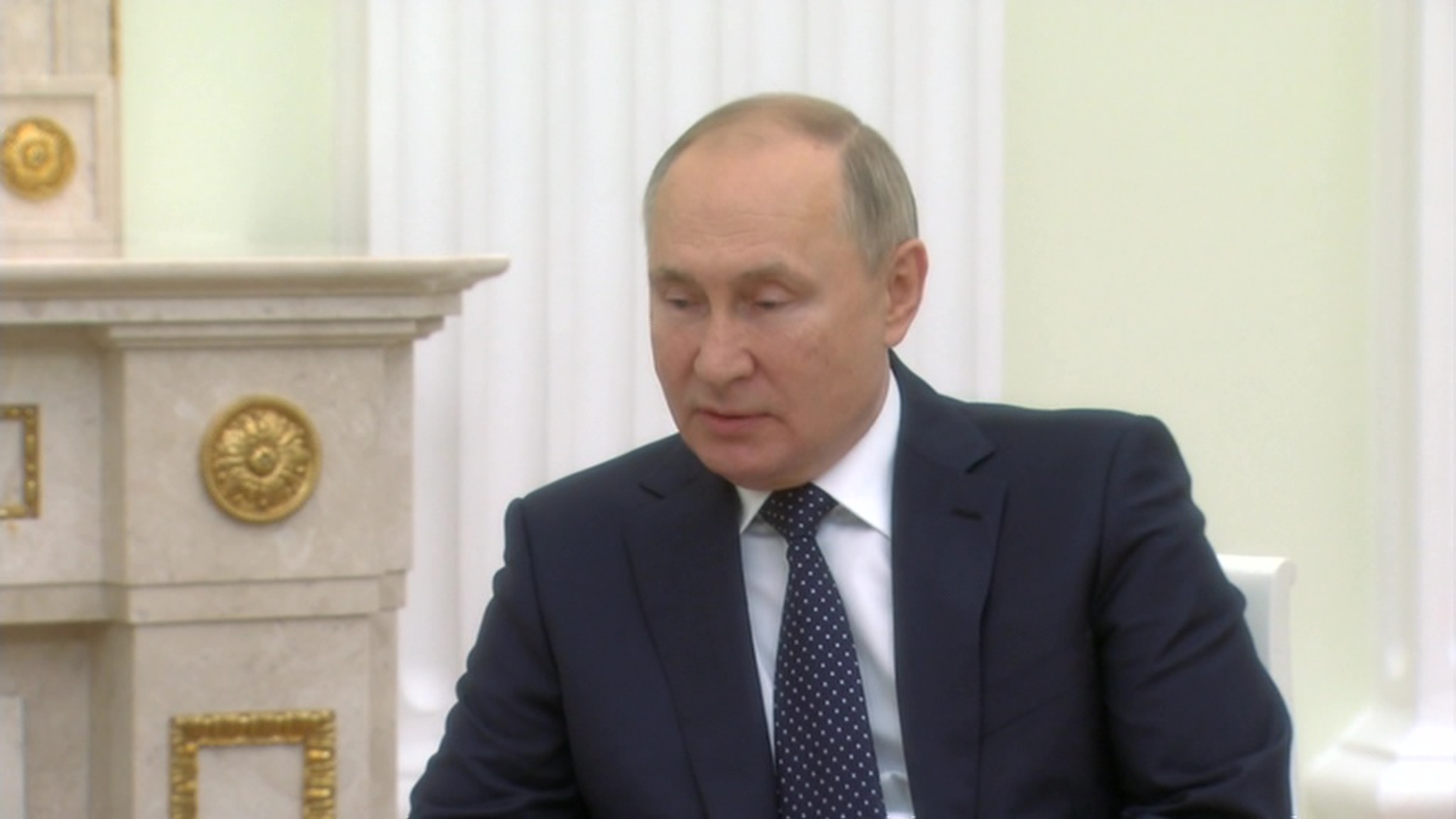 Путин назвал Асаду главную проблему Сирии