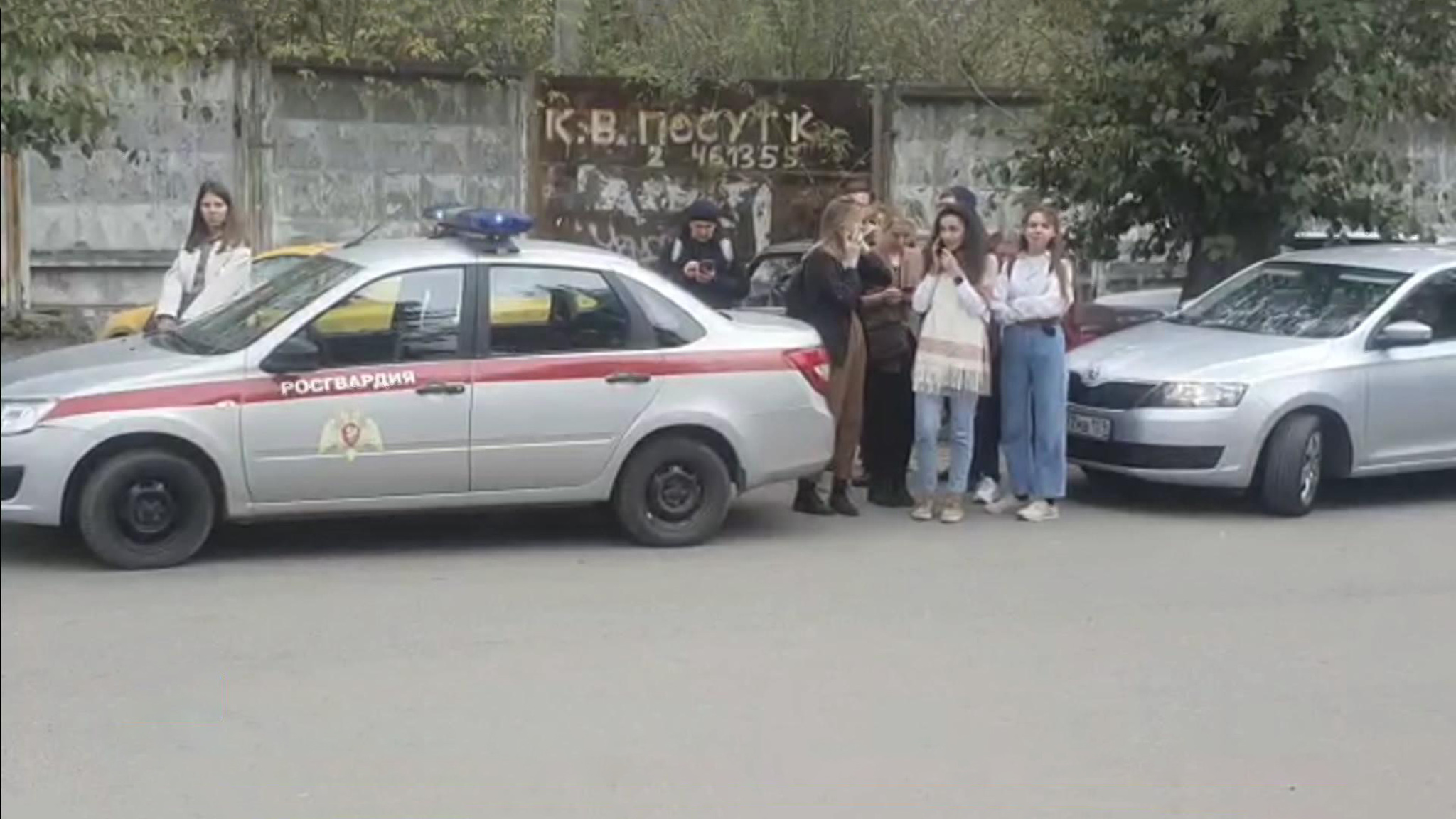 Студенты Пермского госуниверситета выпрыгивали из окон, спасаясь от убийцы